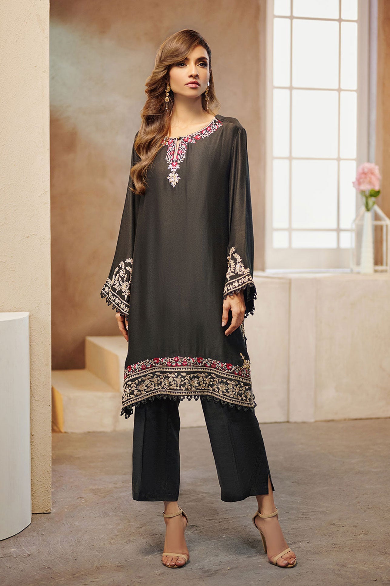 https://cdn.shopify.com/s/files/1/0587/3080/7460/products/DA-1564-zoom.jpg?v=1736415577