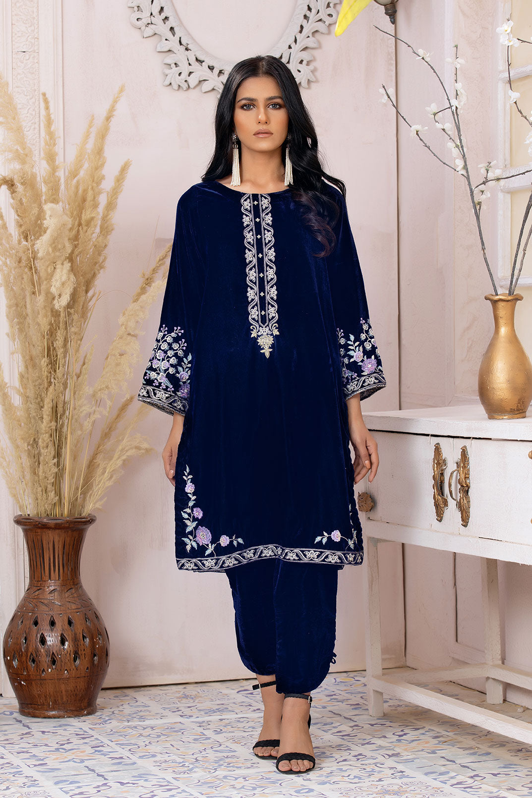 https://cdn.shopify.com/s/files/1/0587/3080/7460/products/DA-1581_3.jpg?v=1736415608