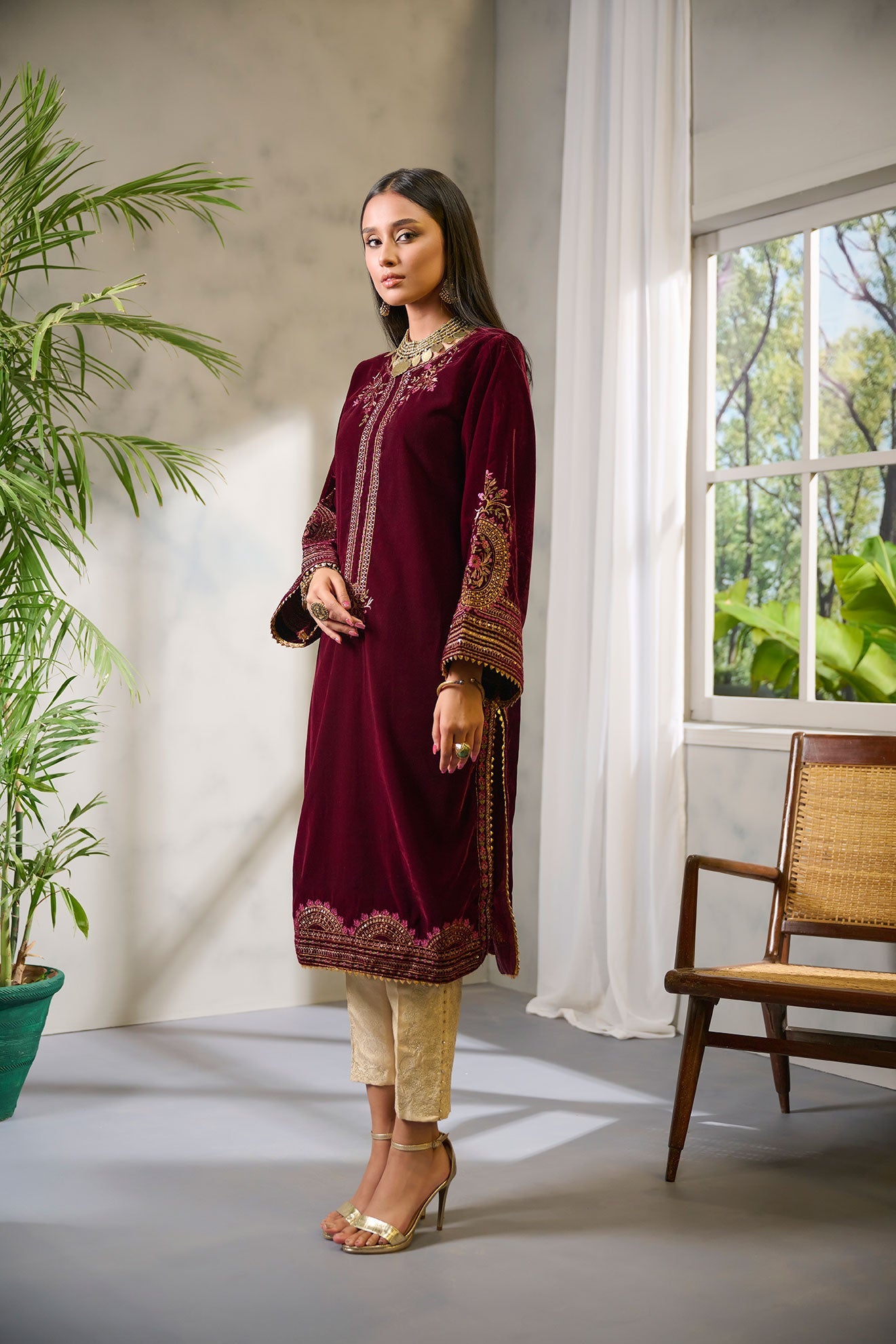 https://cdn.shopify.com/s/files/1/0587/3080/7460/products/DA-1675_3.jpg?v=1736415284