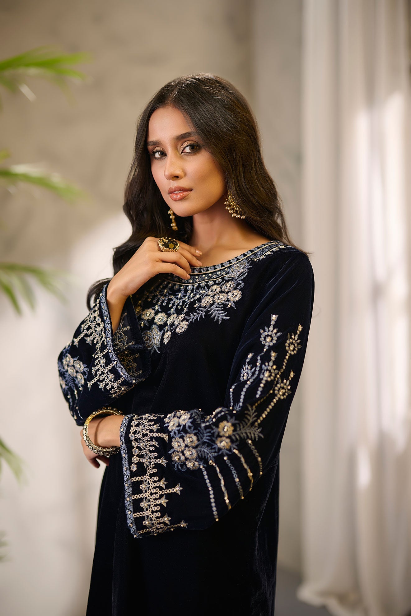https://cdn.shopify.com/s/files/1/0587/3080/7460/products/DA-1676_1.jpg?v=1736415283