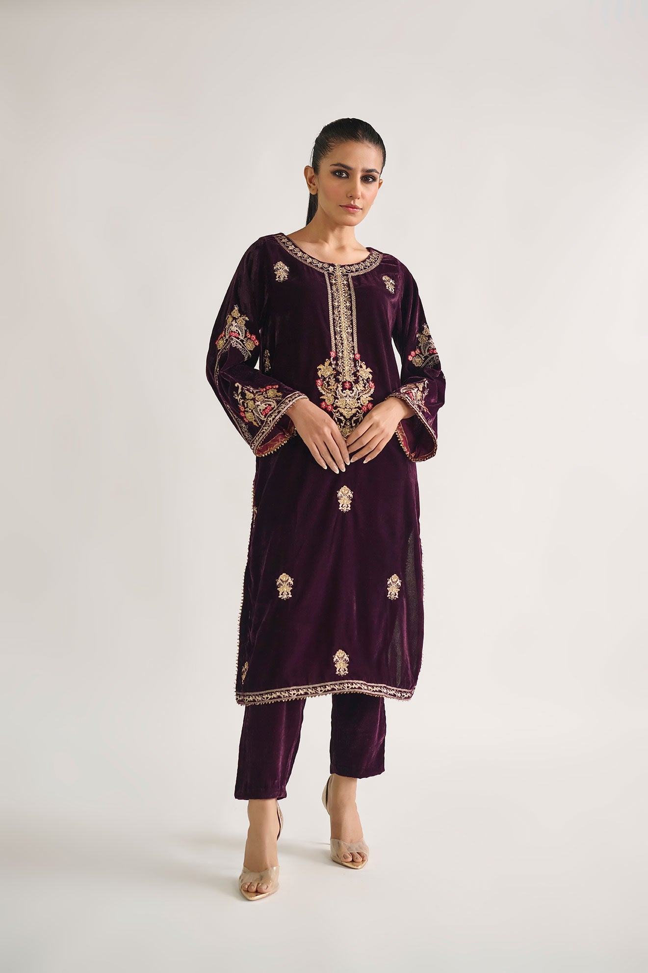 https://cdn.shopify.com/s/files/1/0587/3080/7460/products/DA-21049490_2.jpg?v=1736415154