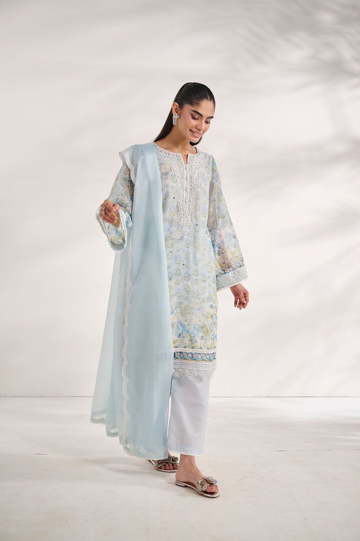 FW SIGNATURE PRET 24 Vol 2 , Azadi Sale , Blessedfriday 25`
