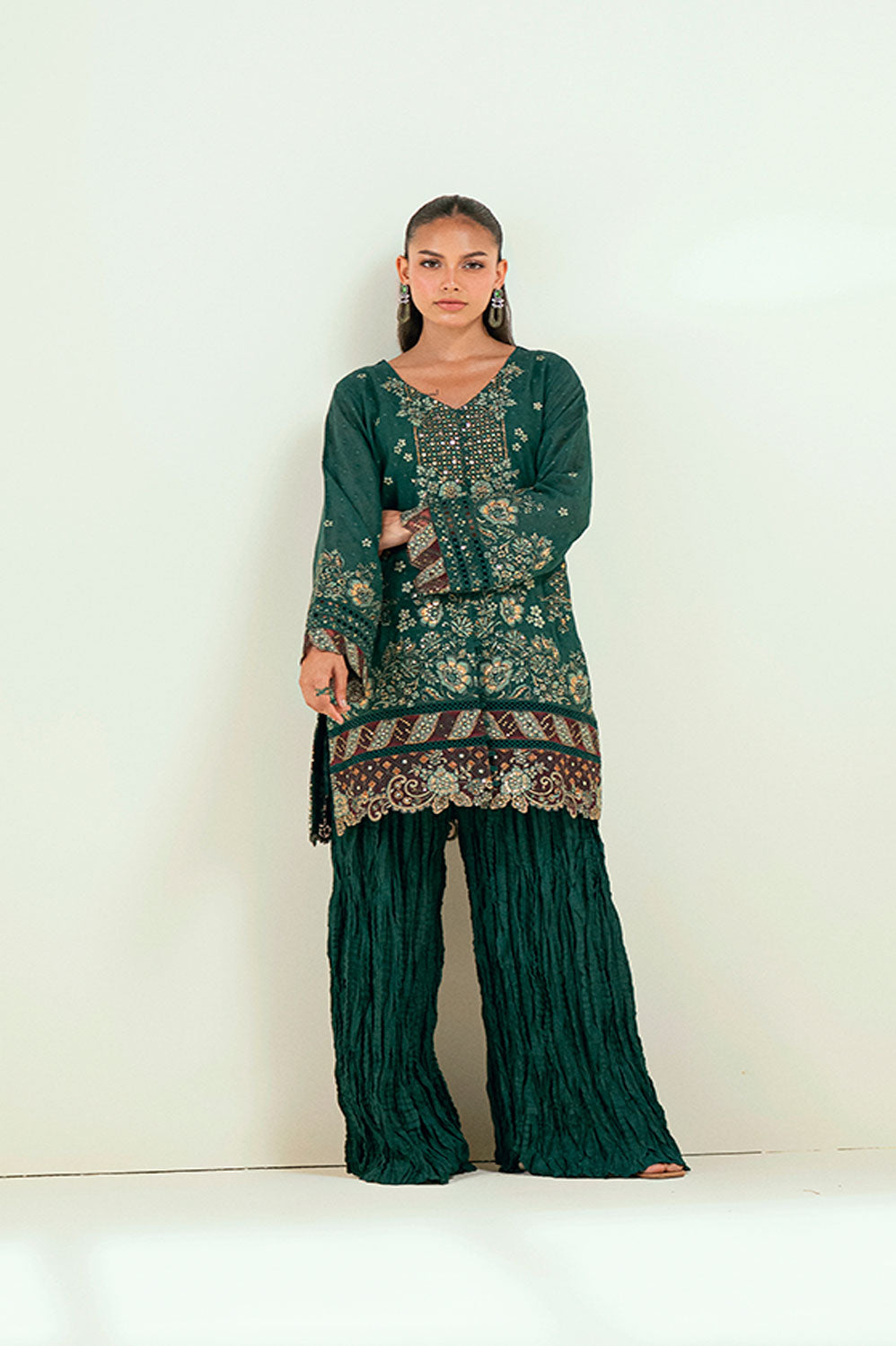 SS25DA-2696 DARK GREEN 2PCS EMBROIDERED KURTA WITH TROUSER