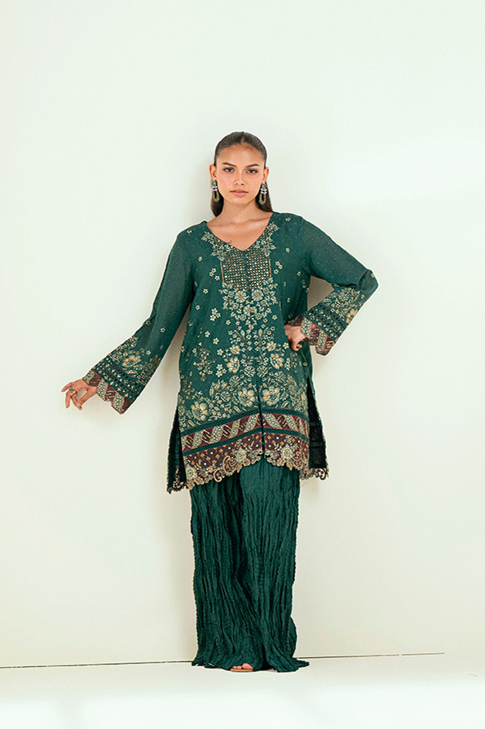 SS25DA-2696 DARK GREEN 2PCS EMBROIDERED KURTA WITH TROUSER