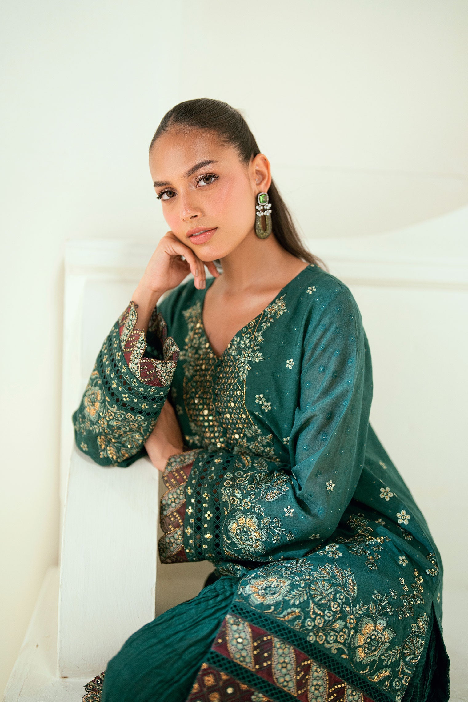 SS25DA-2696 DARK GREEN 2PCS EMBROIDERED KURTA WITH TROUSER