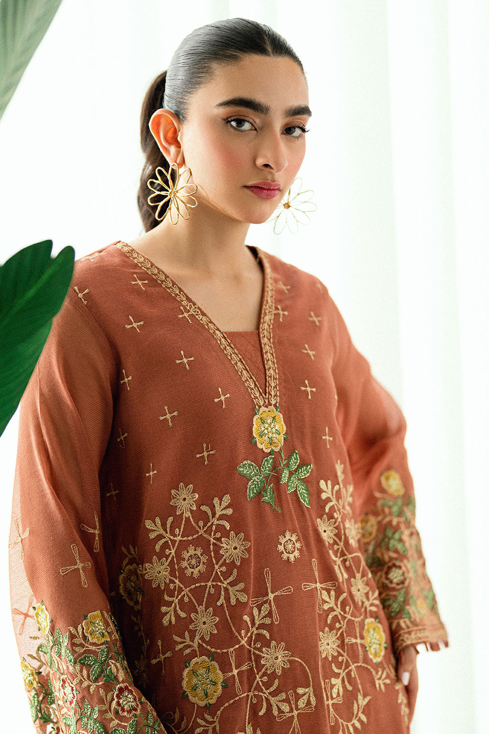 SS25DA-2724 RUST 2PCS EMBROIDERED KURTA WITH TROUSER