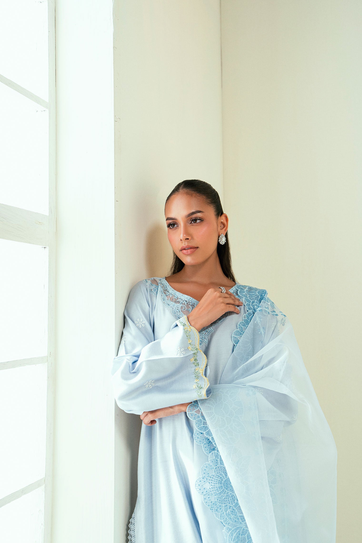 SS25DA-2731 SKY BLUE 1PCS EMBROIDERED KURTA