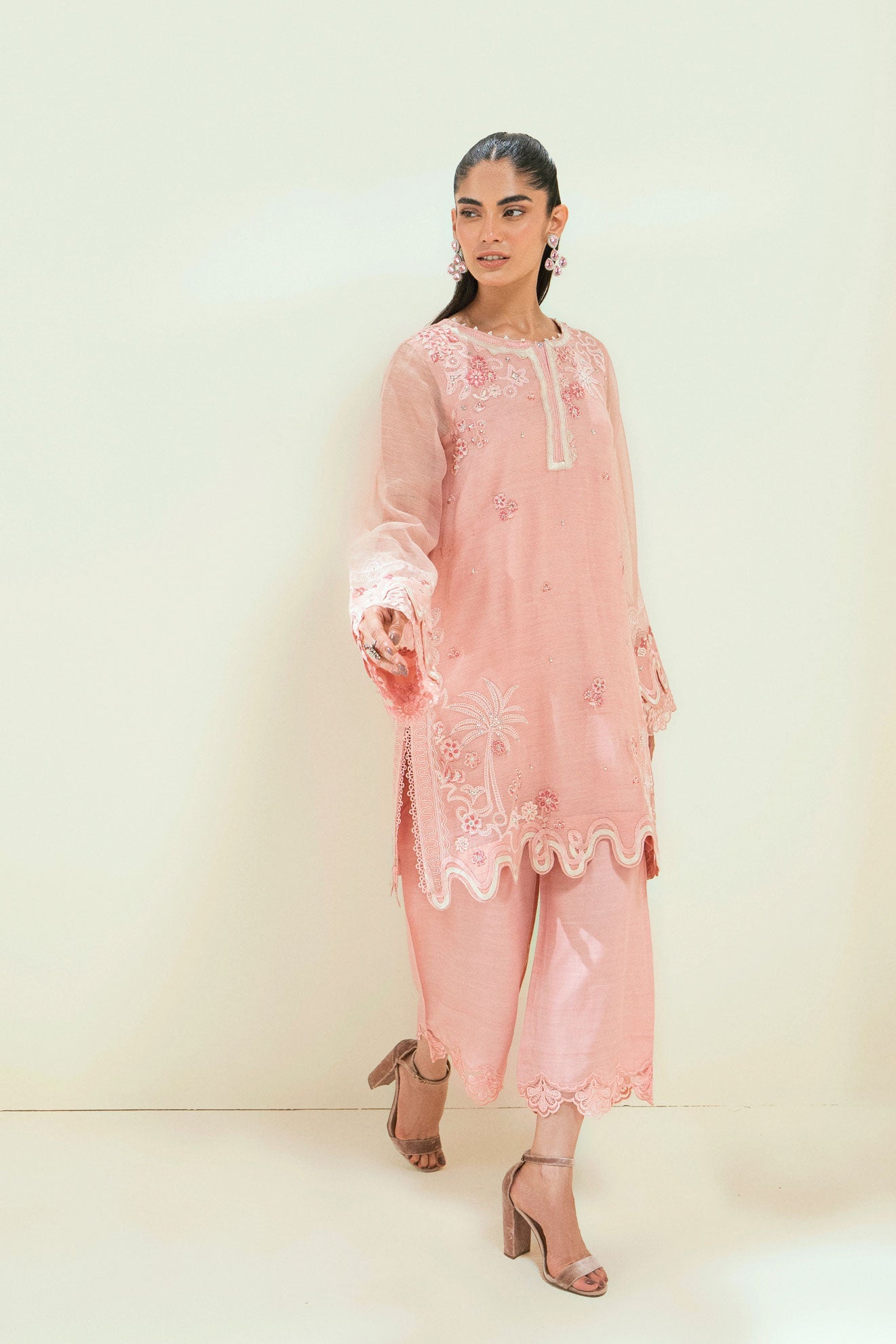 SS25DA-2737 PINK 2PCS EMBROIDERED KURTA WITH TROUSER