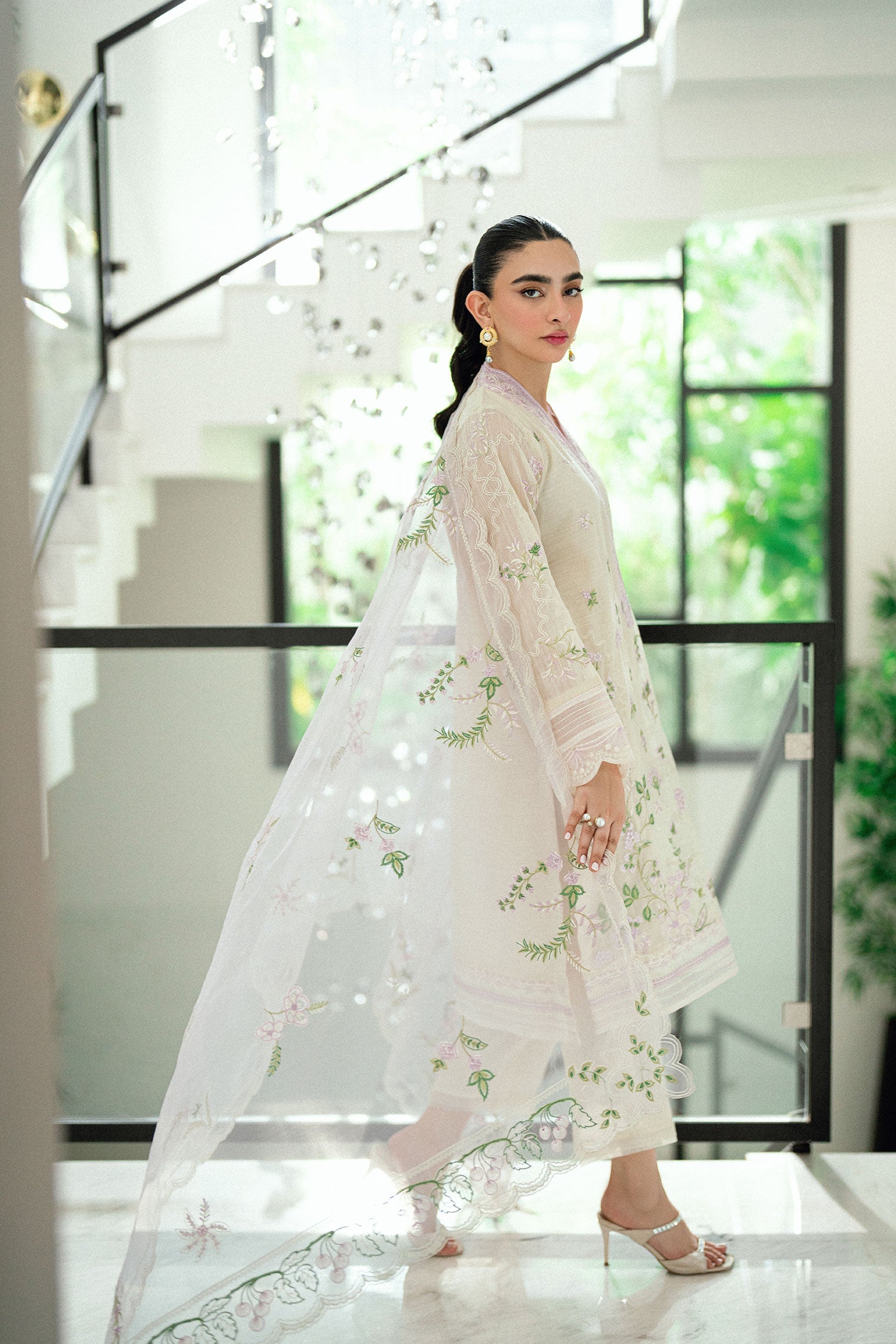 SS25DA-2761 CREAM 2PCS EMBROIDERED KURTA WITH TROUSER