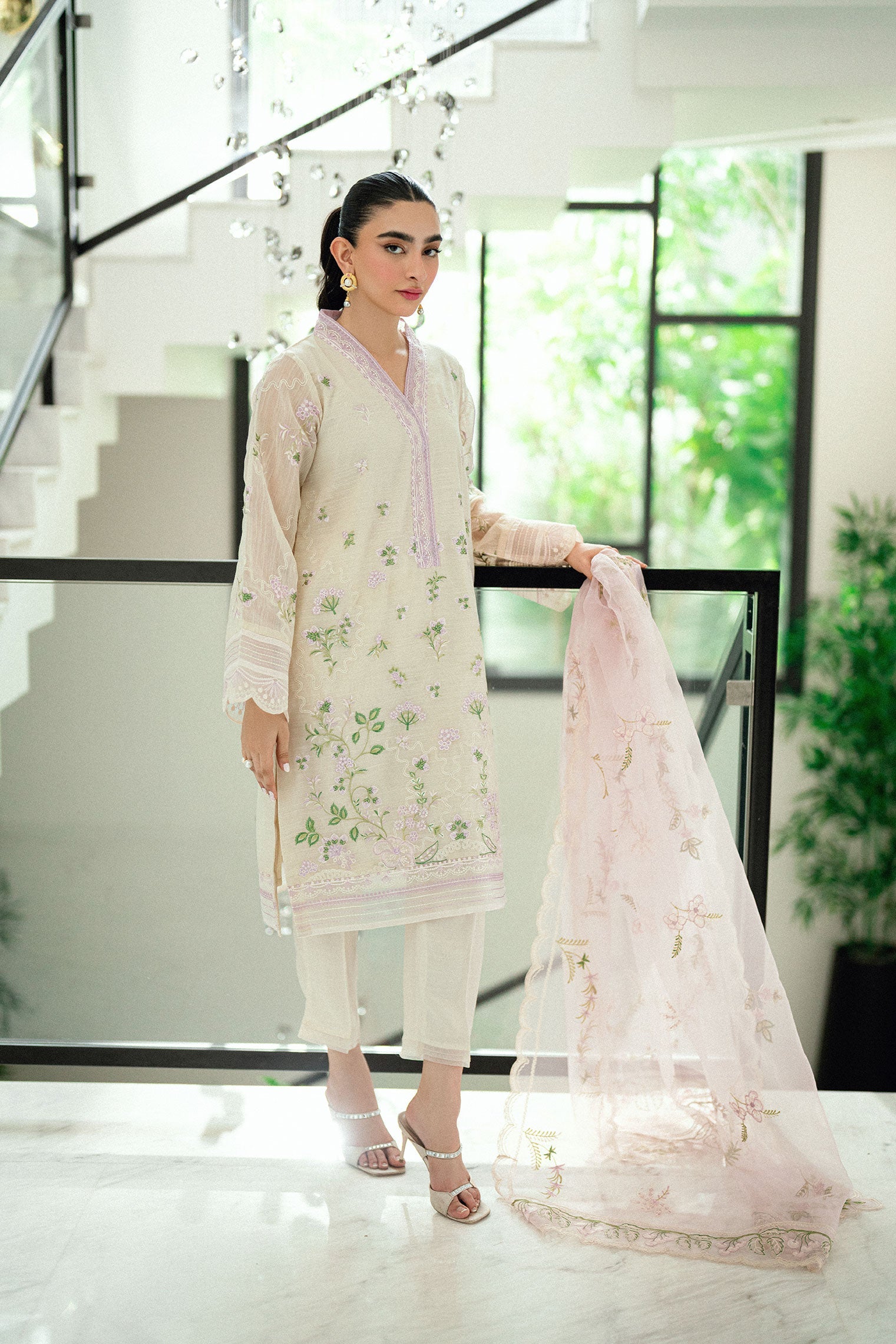 SS25DA-2761 CREAM 2PCS EMBROIDERED KURTA WITH TROUSER