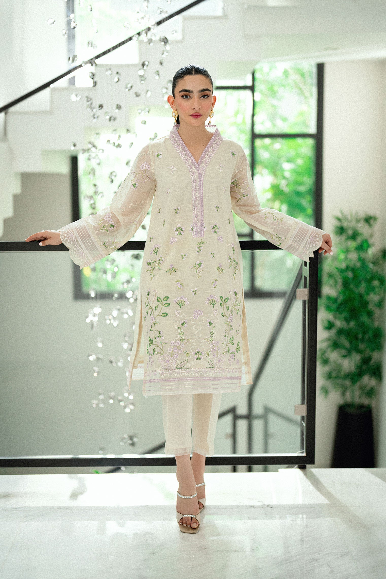 SS25DA-2761 CREAM 2PCS EMBROIDERED KURTA WITH TROUSER