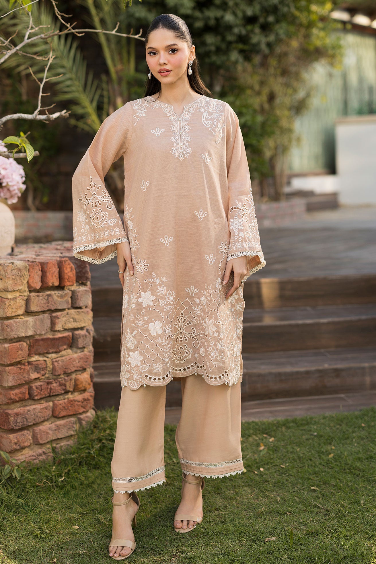 SS25DA-2763 BEIGE 2PCS EMBROIDERED KURTA WITH TROUSER