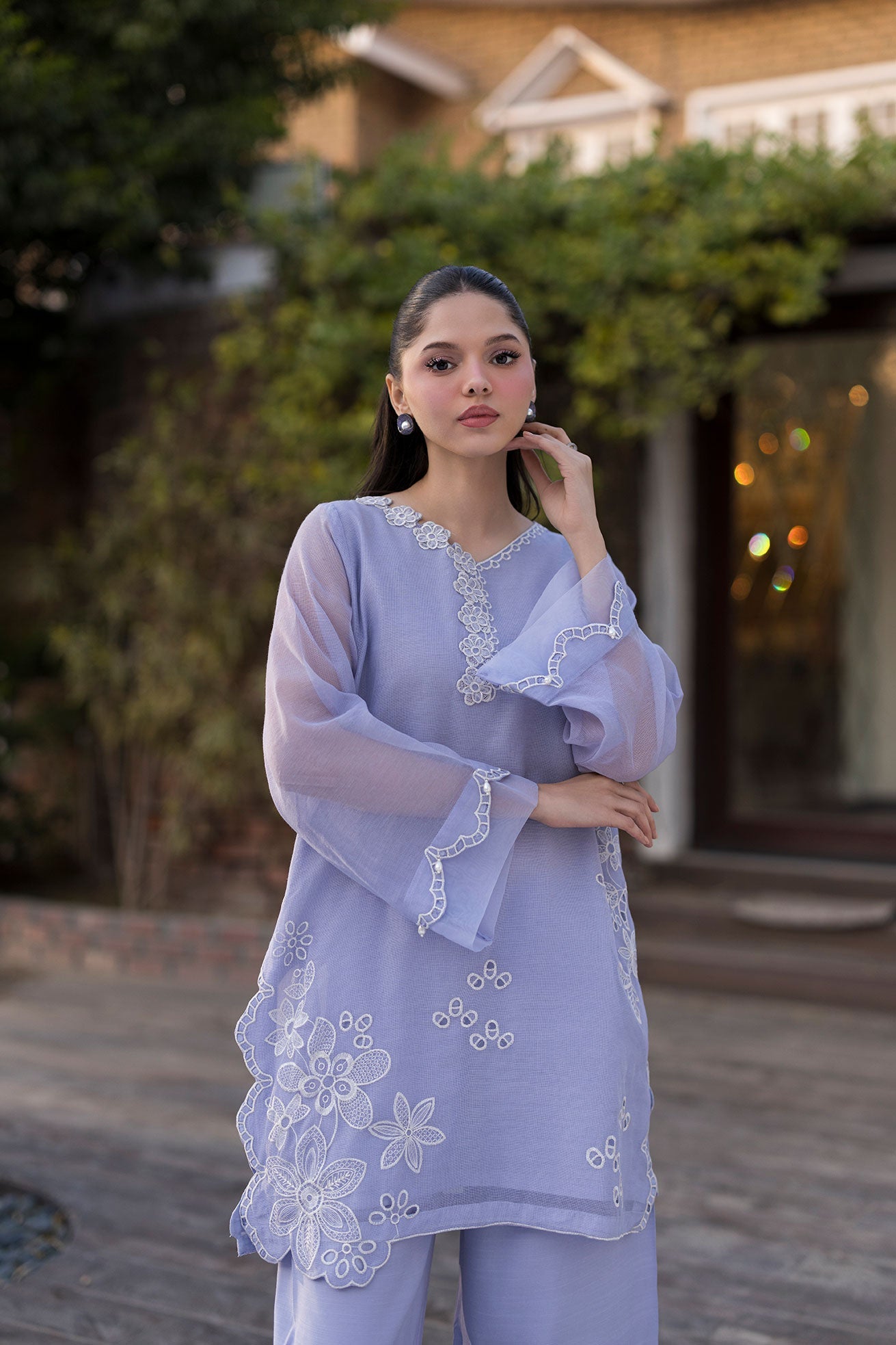 SS25DA-2769 LAVENDER 2PCS EMBROIDERED KURTA WITH TROUSER