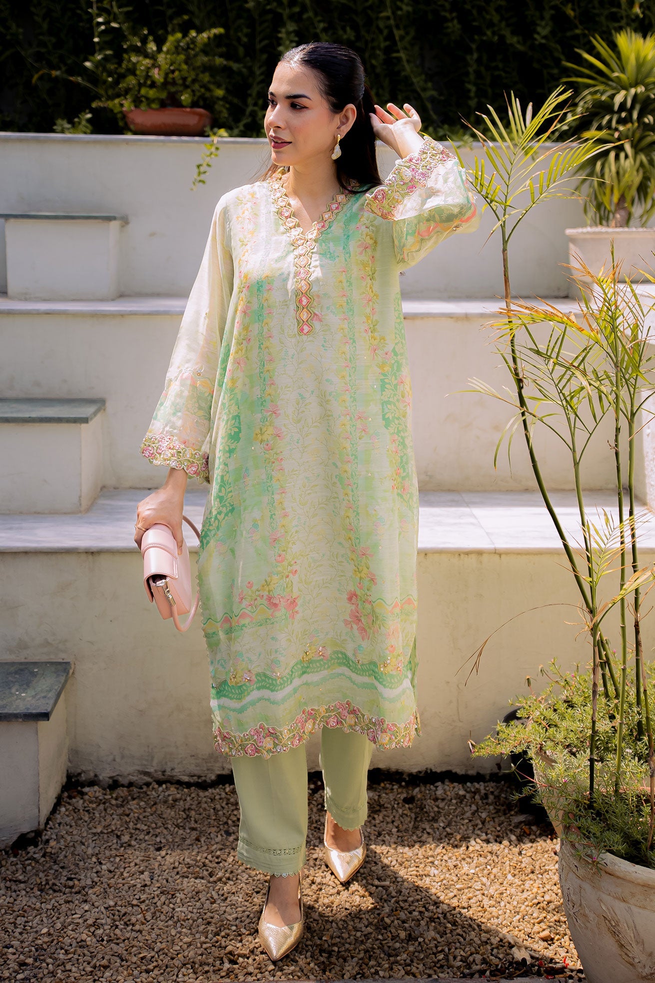 FW25DA-2859 GREEN 2PCS EMBROIDERED KURTA WITH TROUSER