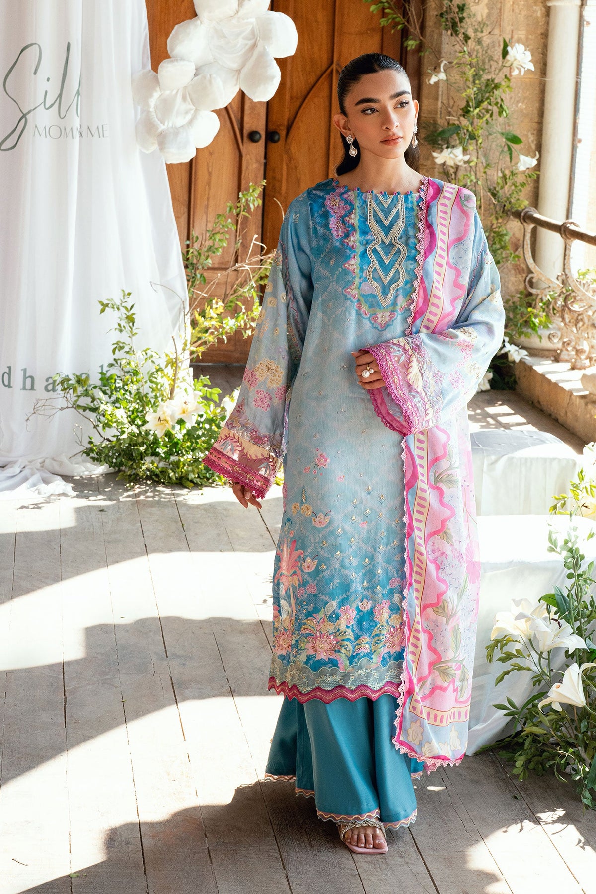 SS26DA-2898 BLUE 2PCS HAND EMBELLISHED KURTA WITH TROUSER