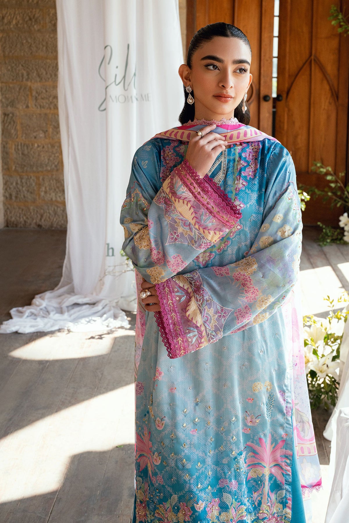 SS26DA-2898 BLUE 2PCS HAND EMBELLISHED KURTA WITH TROUSER