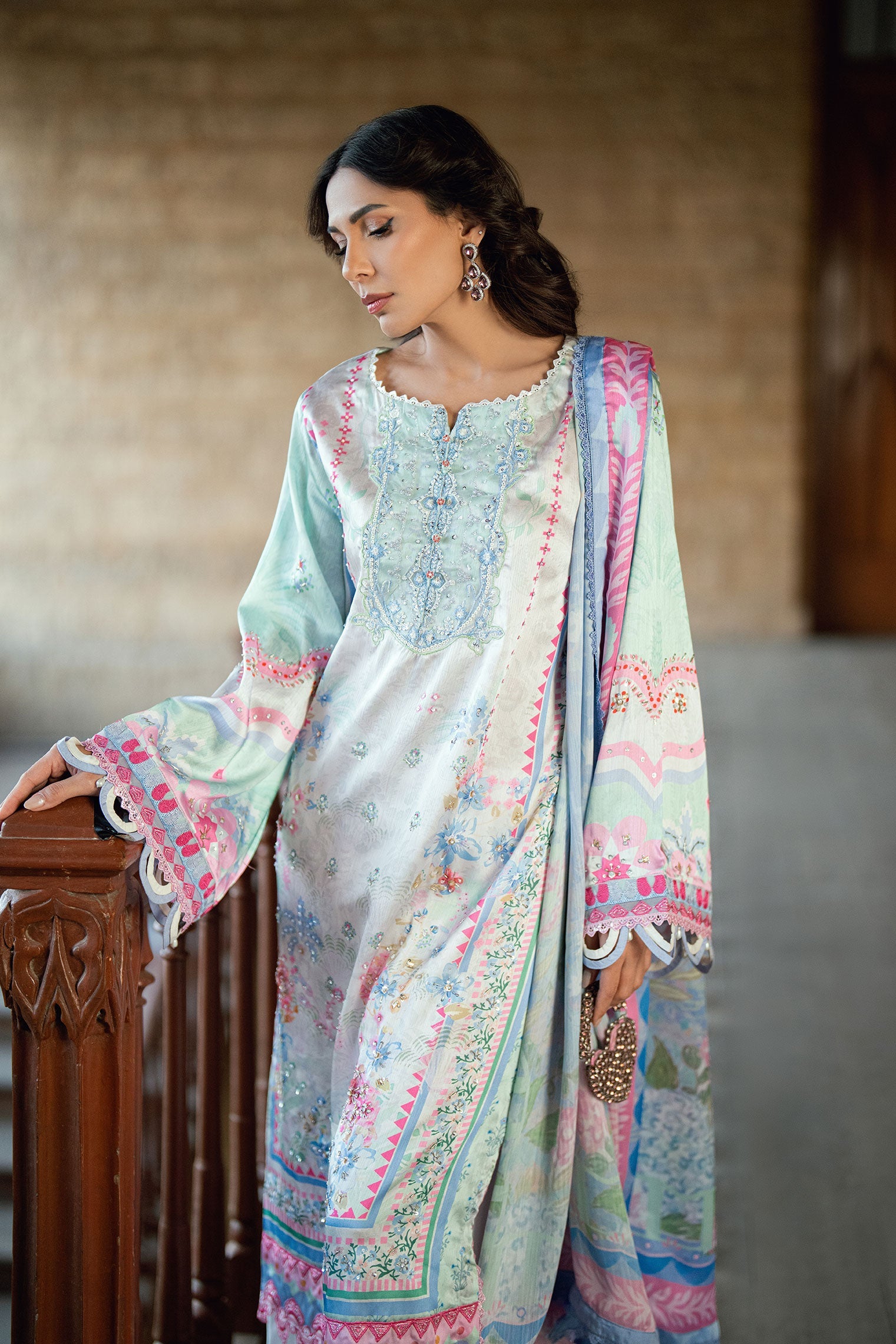 SS26DA-2899 L-GREEN 2PCS HAND EMBELLISHED KURTA WITH TROUSER