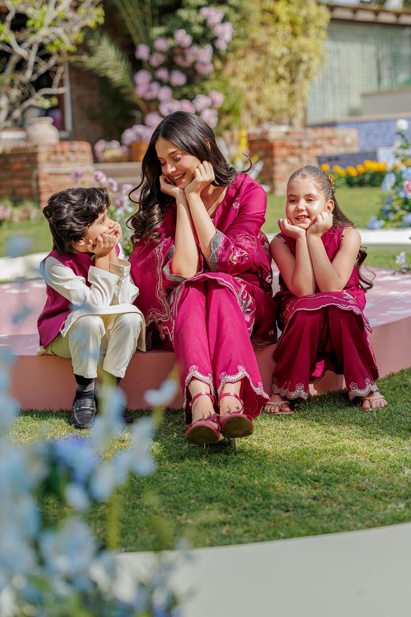 SS26DA-2903 MAGENTA 2PCS EMBROIDERED KURTA WITH TROUSER