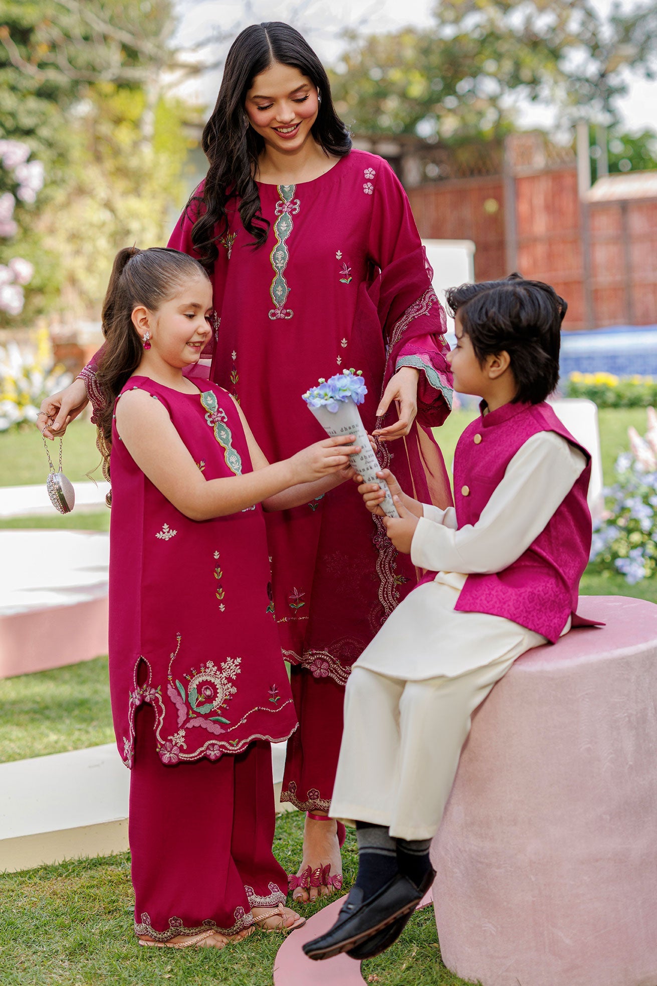 SS26DA-2903 MAGENTA 2PCS EMBROIDERED KURTA WITH TROUSER