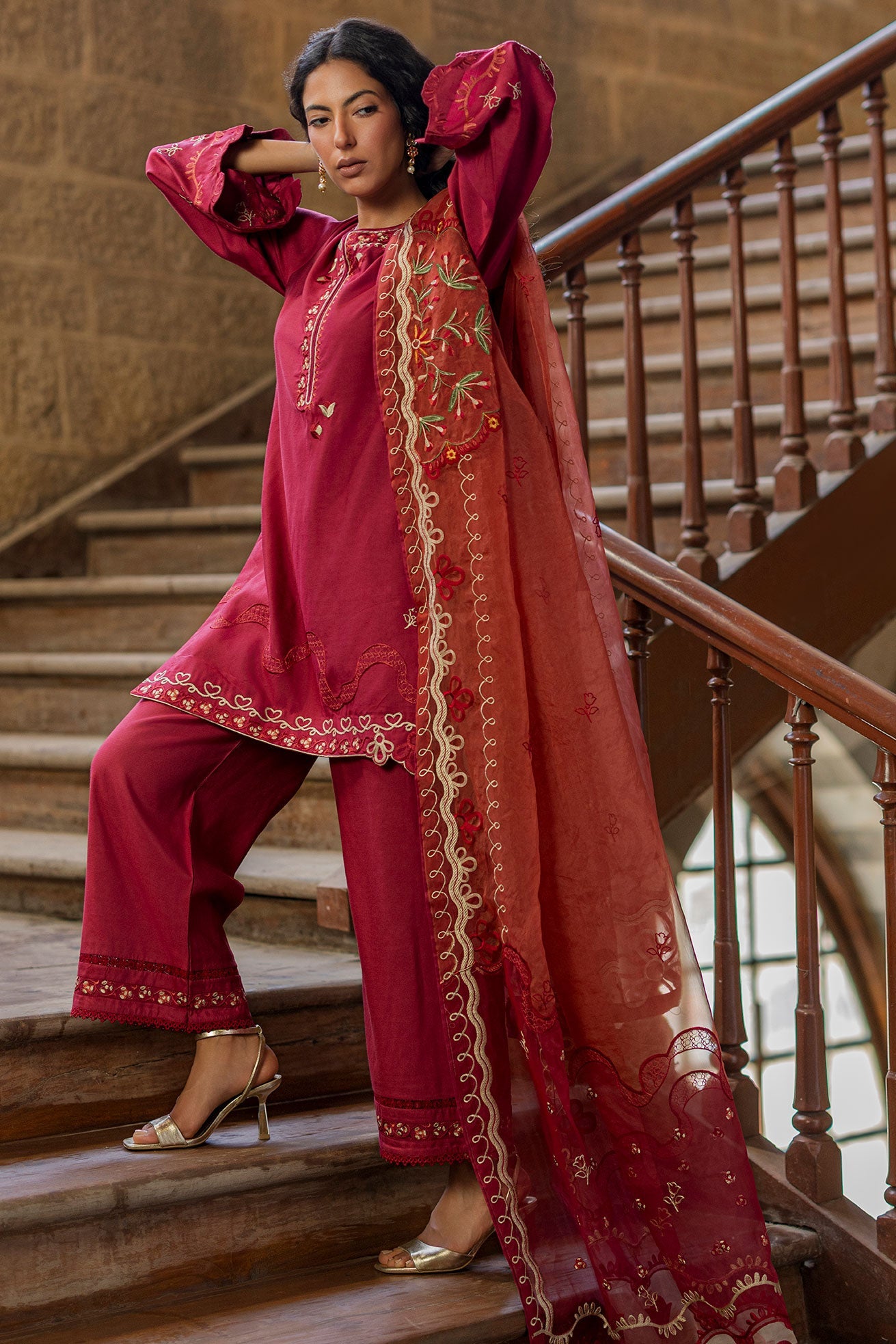 SS26DA-2918 MAROON 2PCS EMBROIDERED KURTA WITH TROUSER