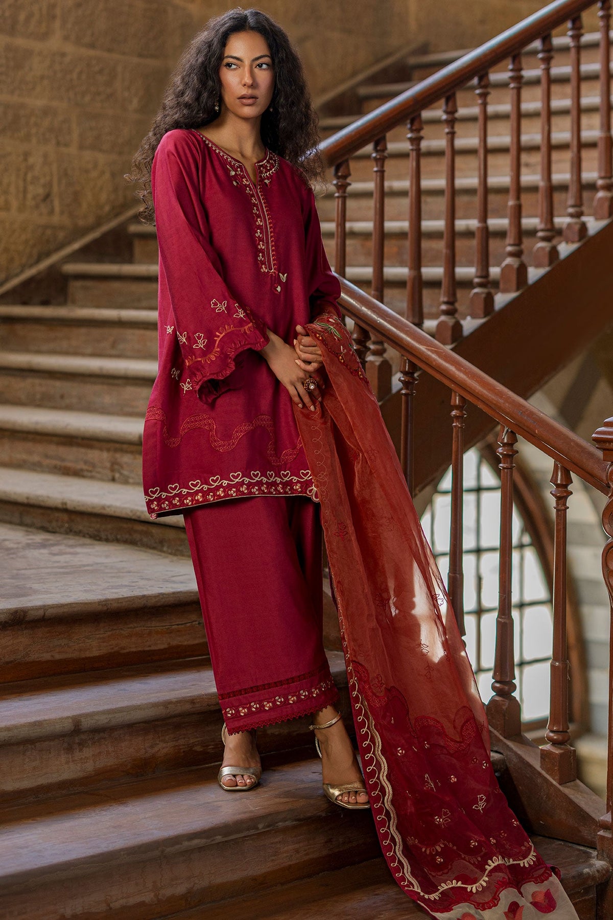 SS26DA-2918 MAROON 2PCS EMBROIDERED KURTA WITH TROUSER
