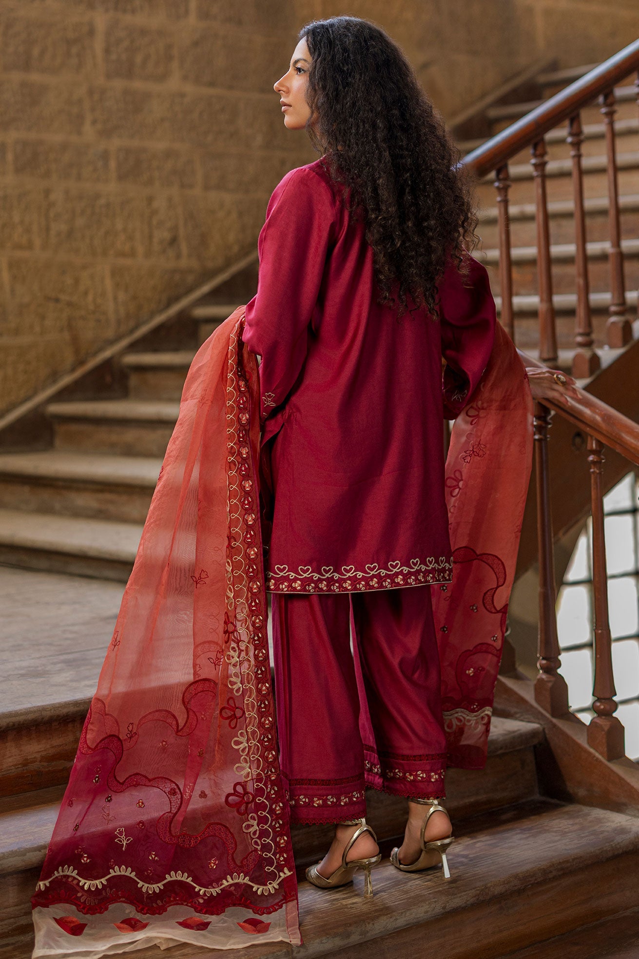 SS26DA-2918 MAROON 2PCS EMBROIDERED KURTA WITH TROUSER
