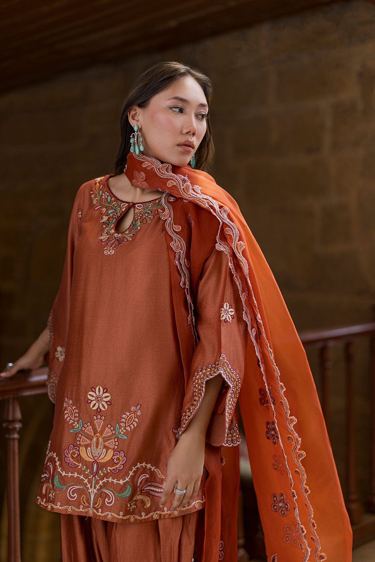 SS26DA-2927 RUST 2PCS EMBROIDERED KURTA WITH TROUSER