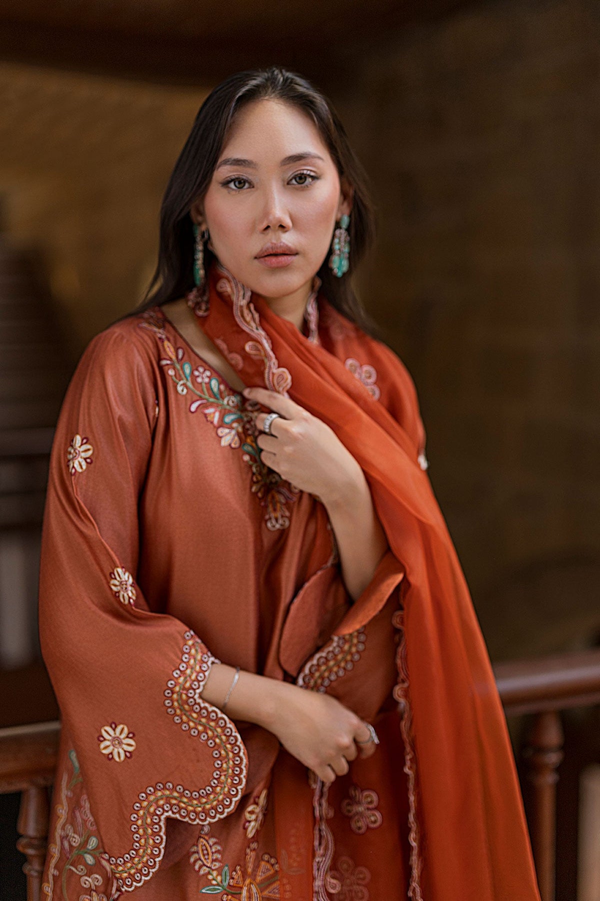 SS26DA-2927 RUST 2PCS EMBROIDERED KURTA WITH TROUSER