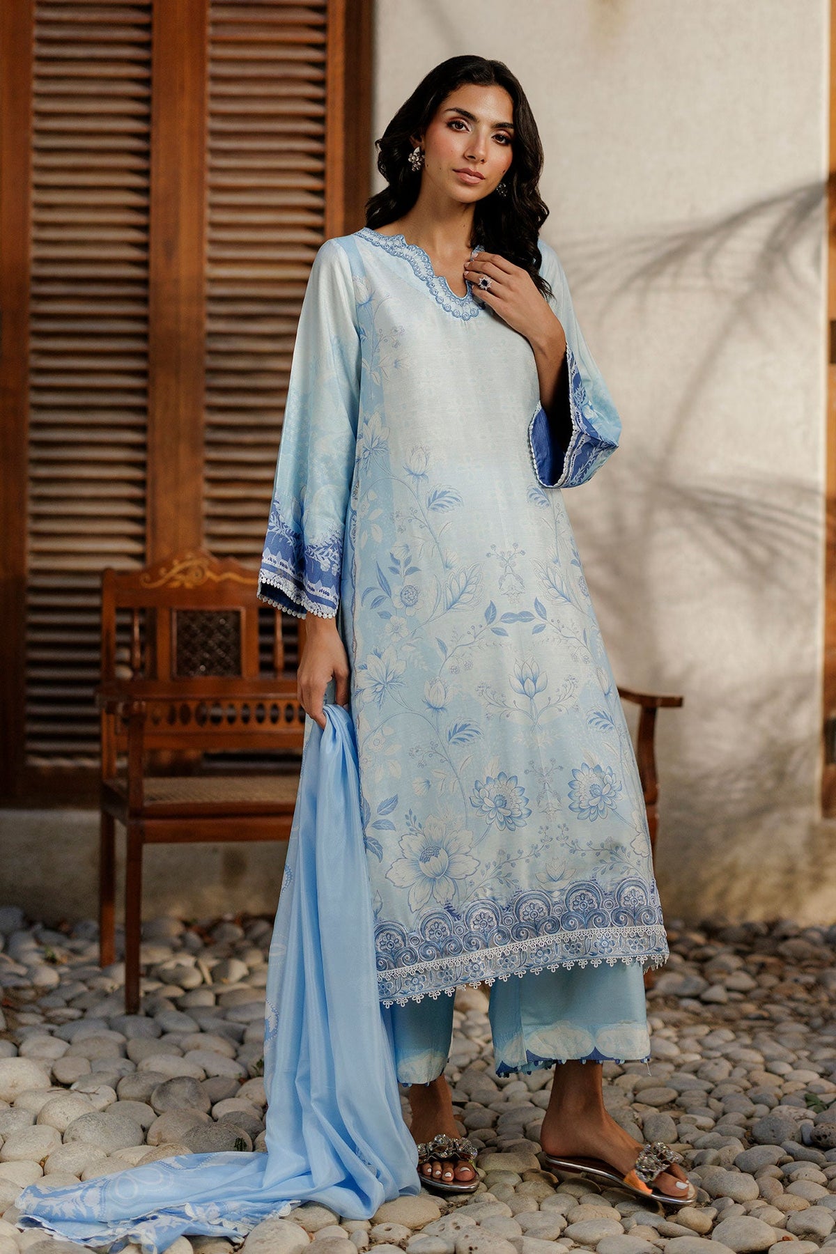 SS26DA-2942 SKY BLUE 2PCS EMBROIDERED KURTA WITH TROUSER