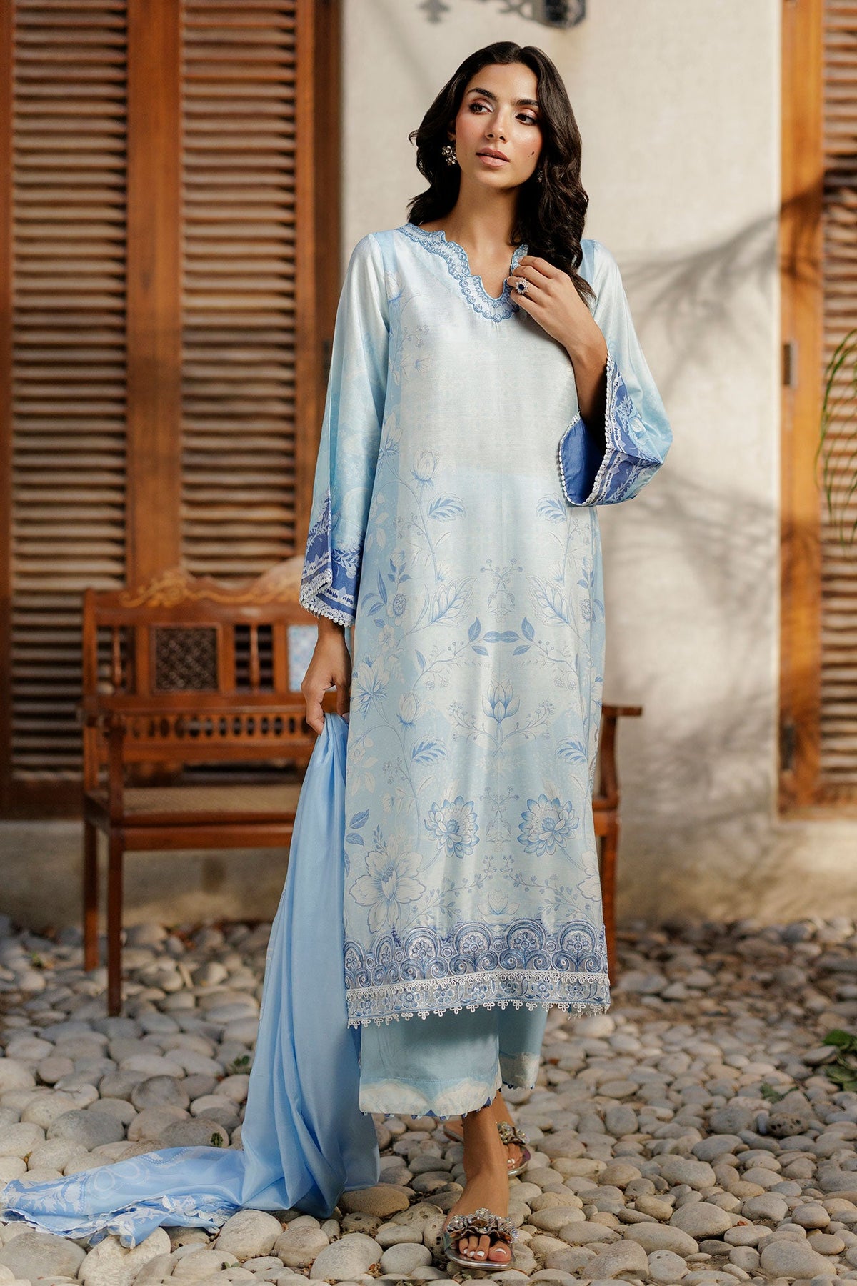 SS26DA-2942 SKY BLUE 2PCS EMBROIDERED KURTA WITH TROUSER