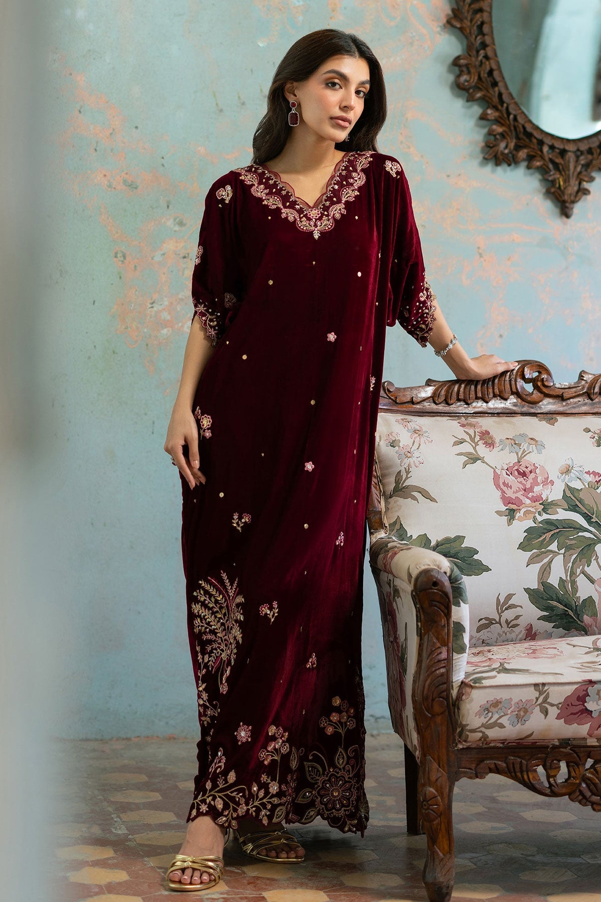 FW26DA-3015 MAROON 1PCS EMBROIDERED KAFTAN