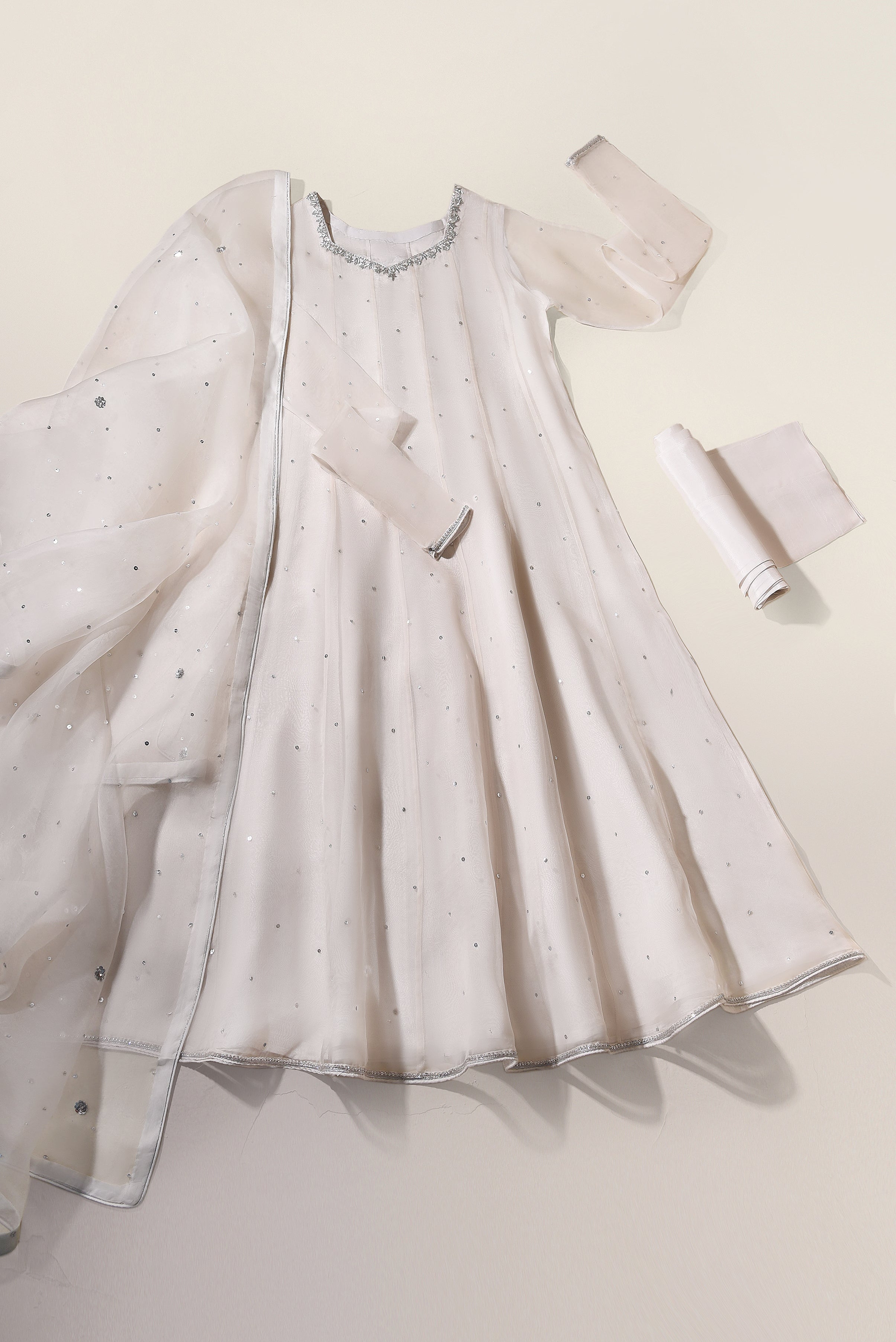 https://cdn.shopify.com/s/files/1/0282/3926/5889/files/DAN_0585copy.jpg?v=1755262444