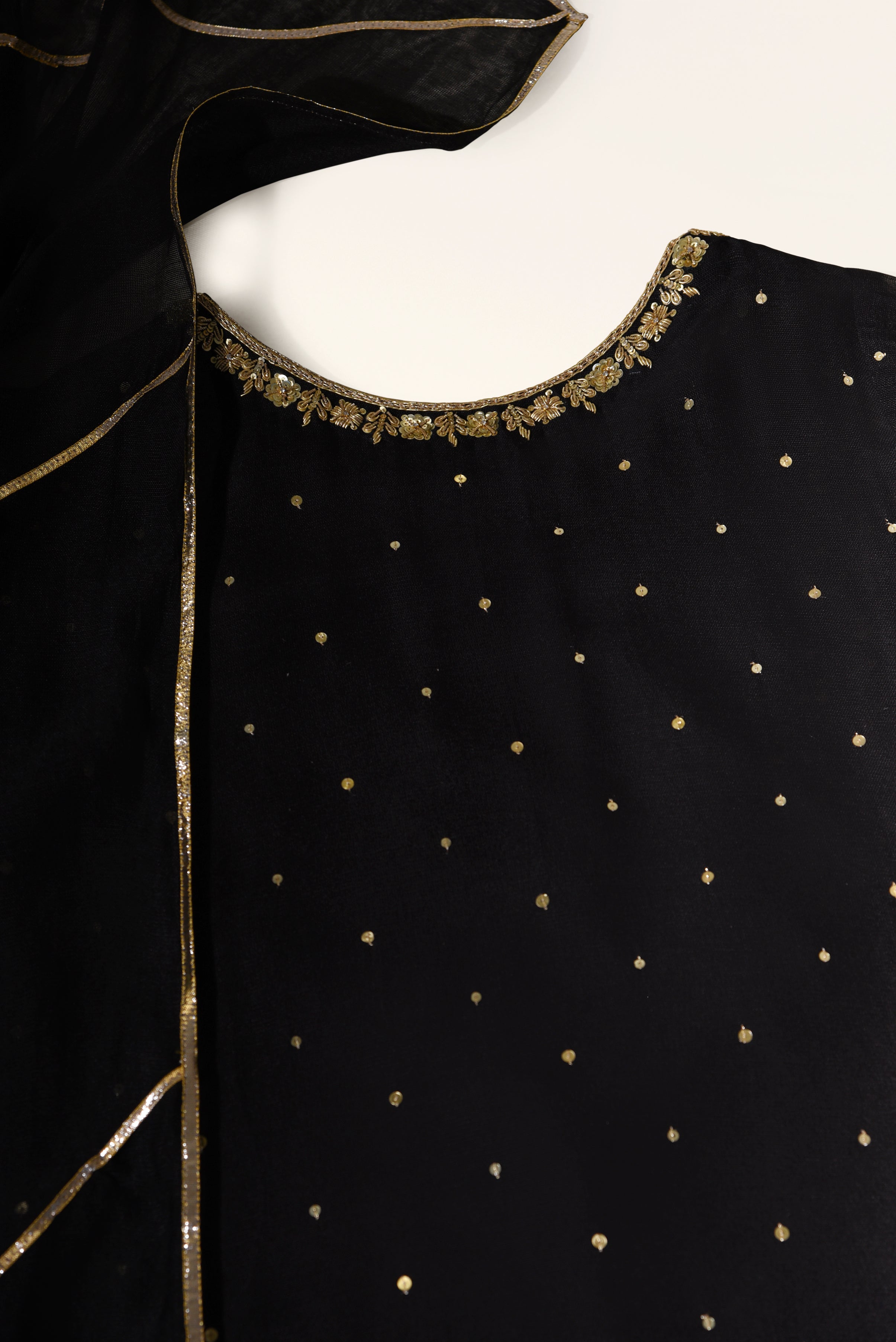 Tisele Black ( Long )