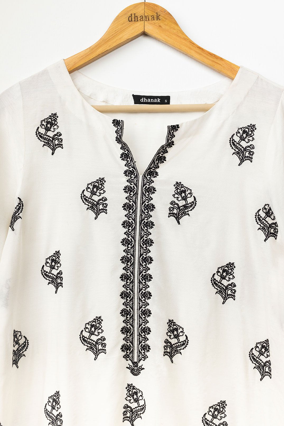 https://cdn.shopify.com/s/files/1/0587/3080/7460/products/DC-0372-2.jpg?v=1736415942