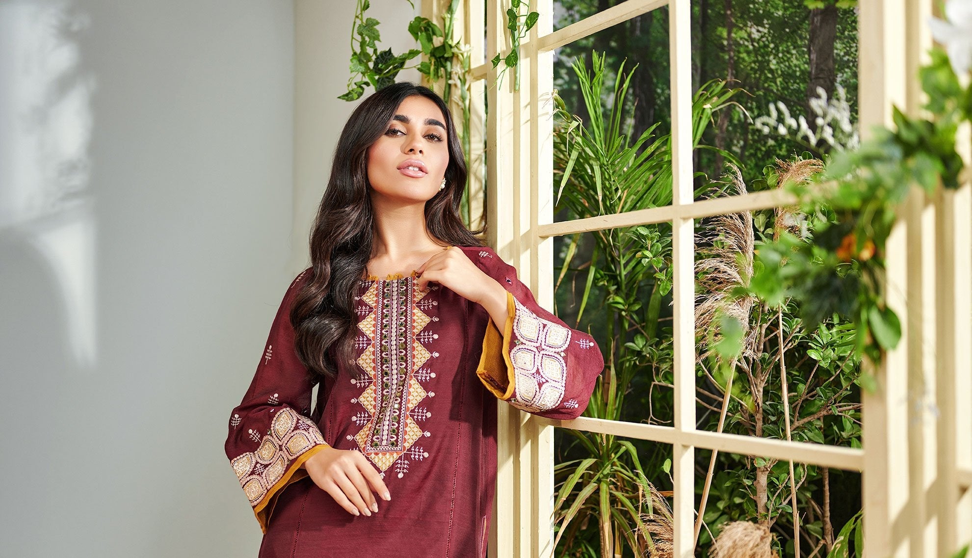 DC-2006 MAROON 2PCS EMBROIDERED KURTA WITH TROUSER