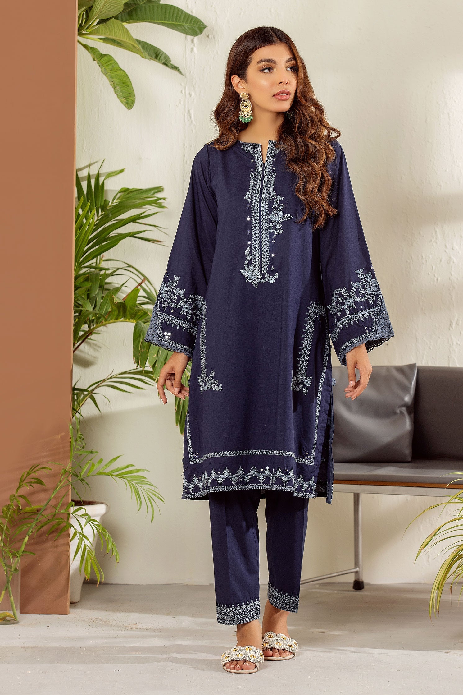https://cdn.shopify.com/s/files/1/0587/3080/7460/products/DC-2010-_2.jpg?v=1736415777