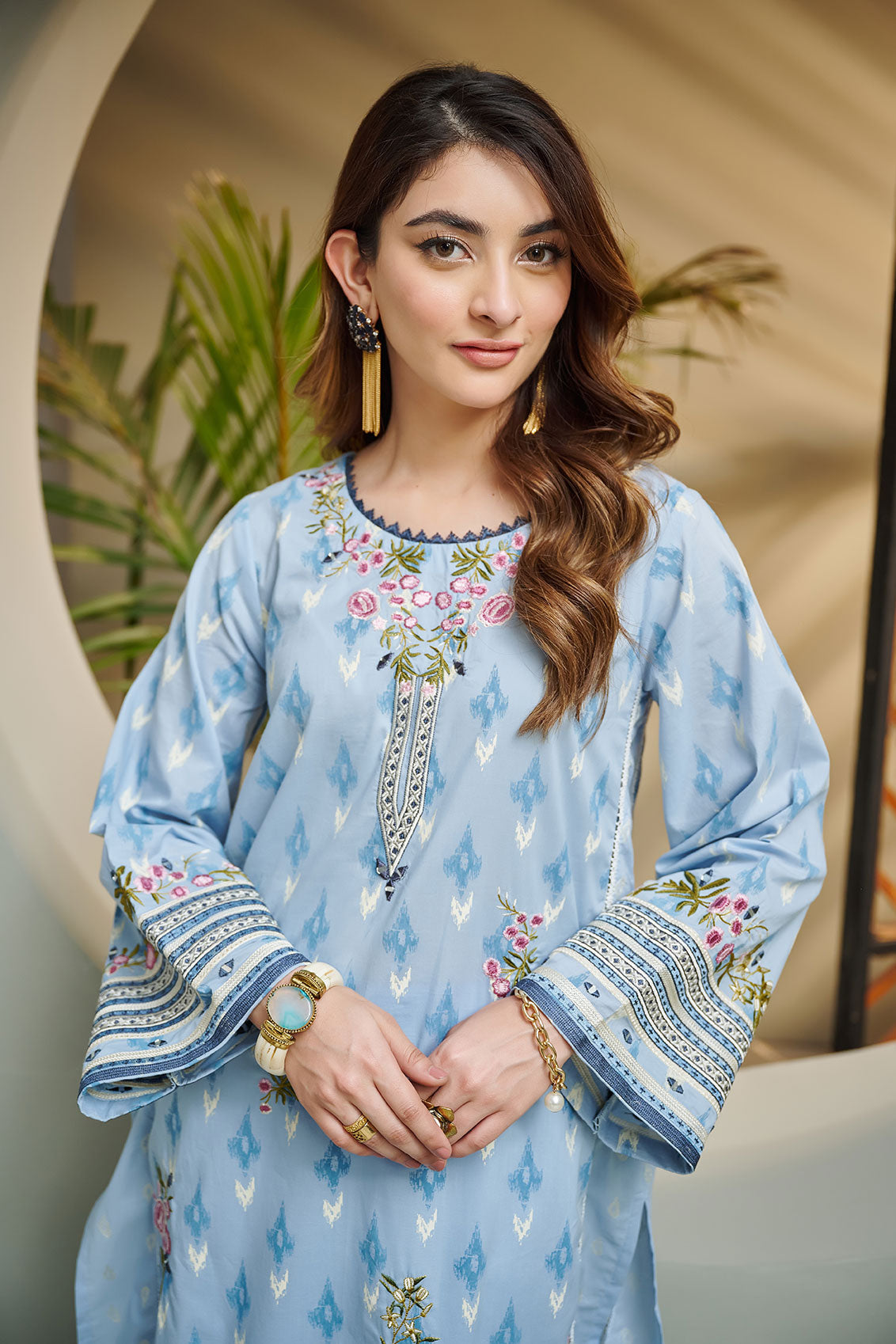https://cdn.shopify.com/s/files/1/0587/3080/7460/products/DC-2042-_1.jpg?v=1736415510