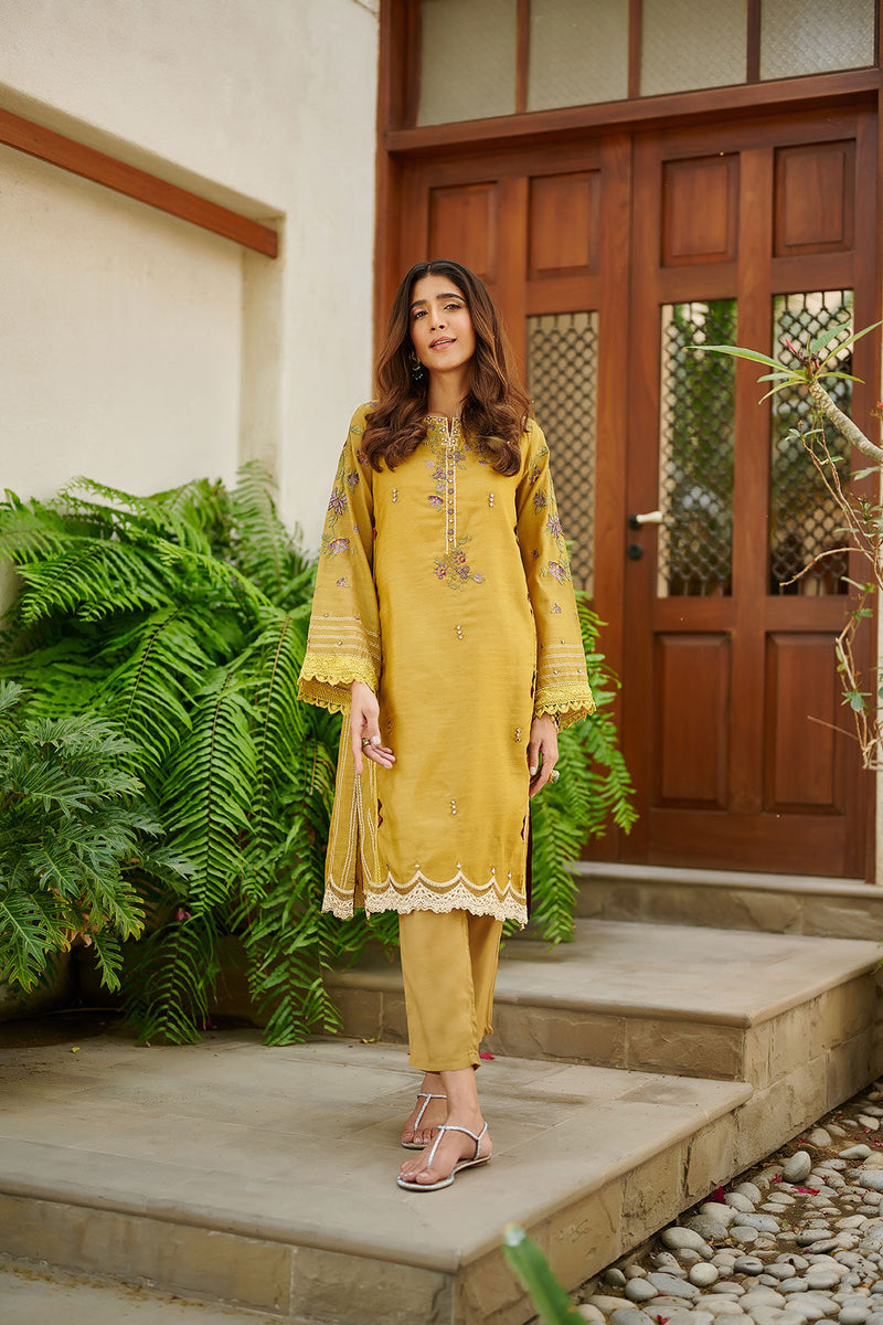 DC-2052 GREEN 2PCS EMBROIDERED KURTA WITH TROUSER