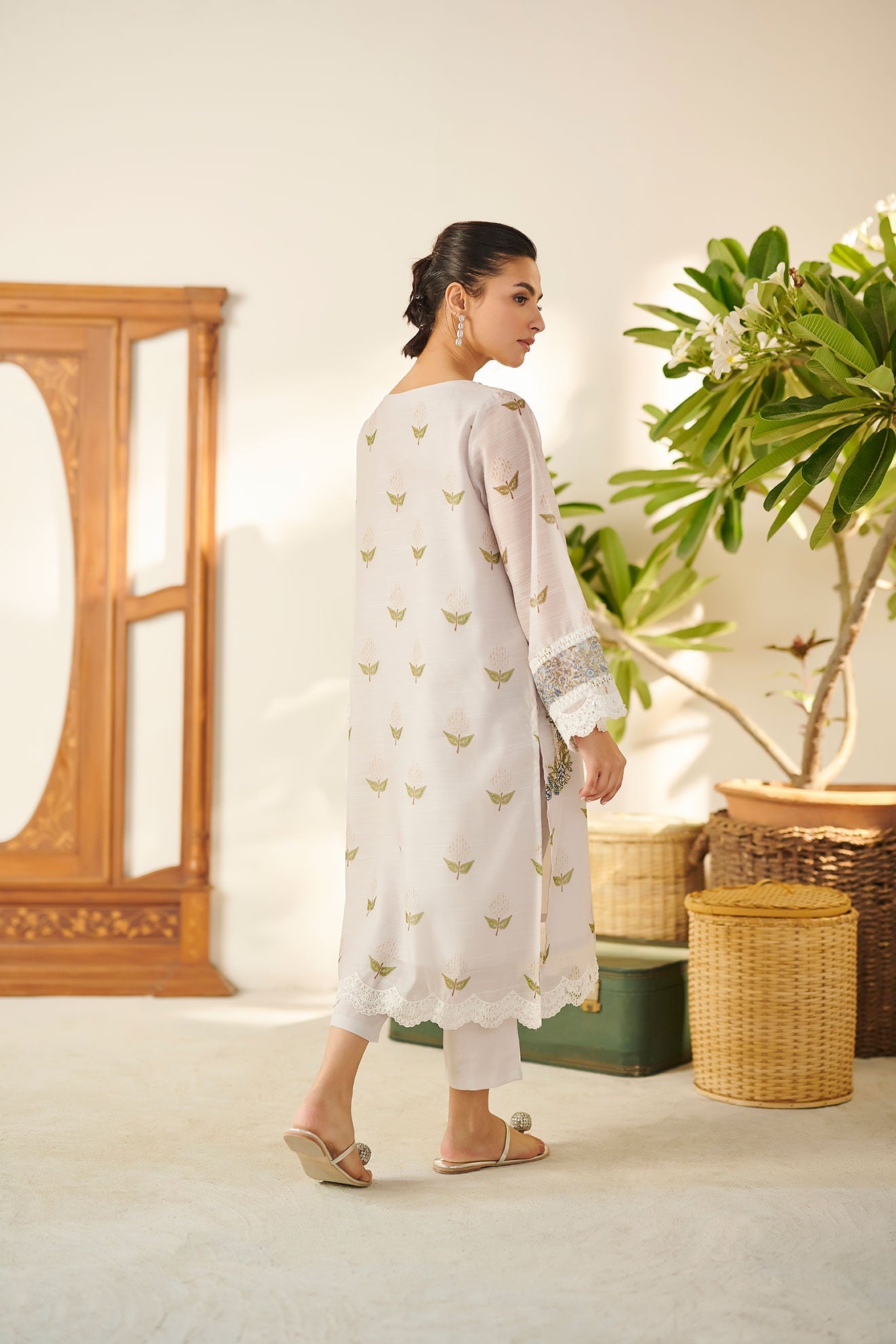 https://cdn.shopify.com/s/files/1/0587/3080/7460/products/DC-2090_4.jpg?v=1736415402
