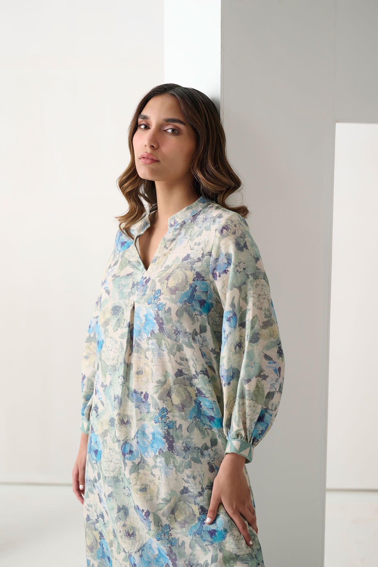 https://cdn.shopify.com/s/files/1/0587/3080/7460/files/DC-2294-_1.jpg?v=1736413843