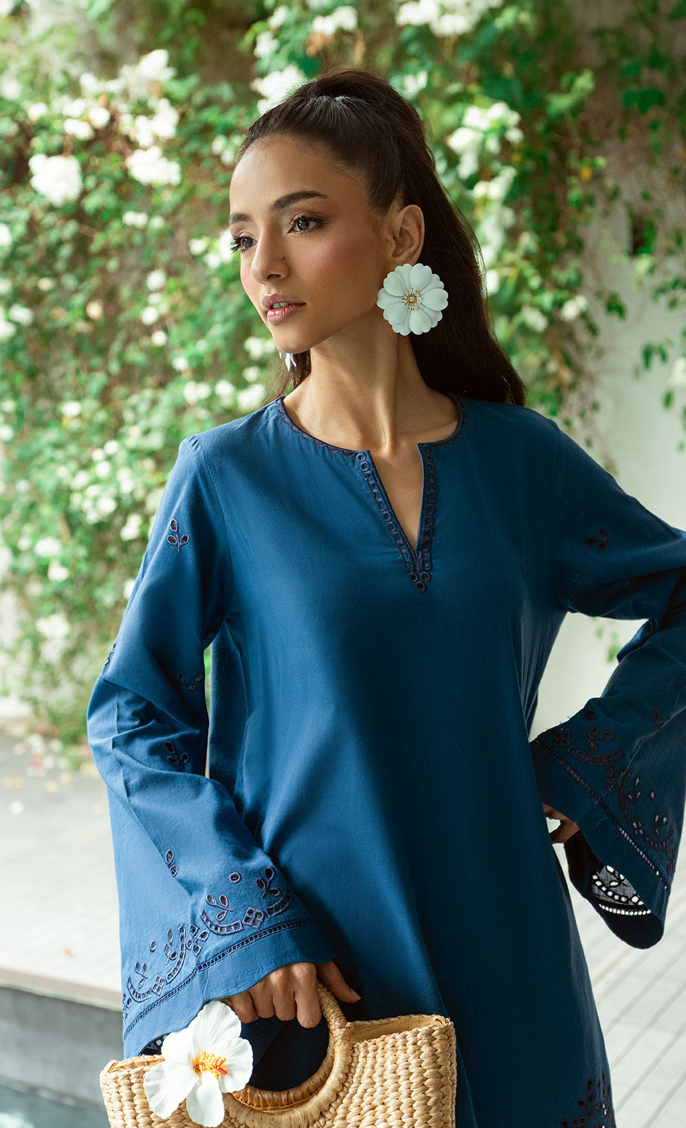 SS25DC-2566 NAVY BLUE 2PCS EMBROIDERED KURTA WITH TROUSER