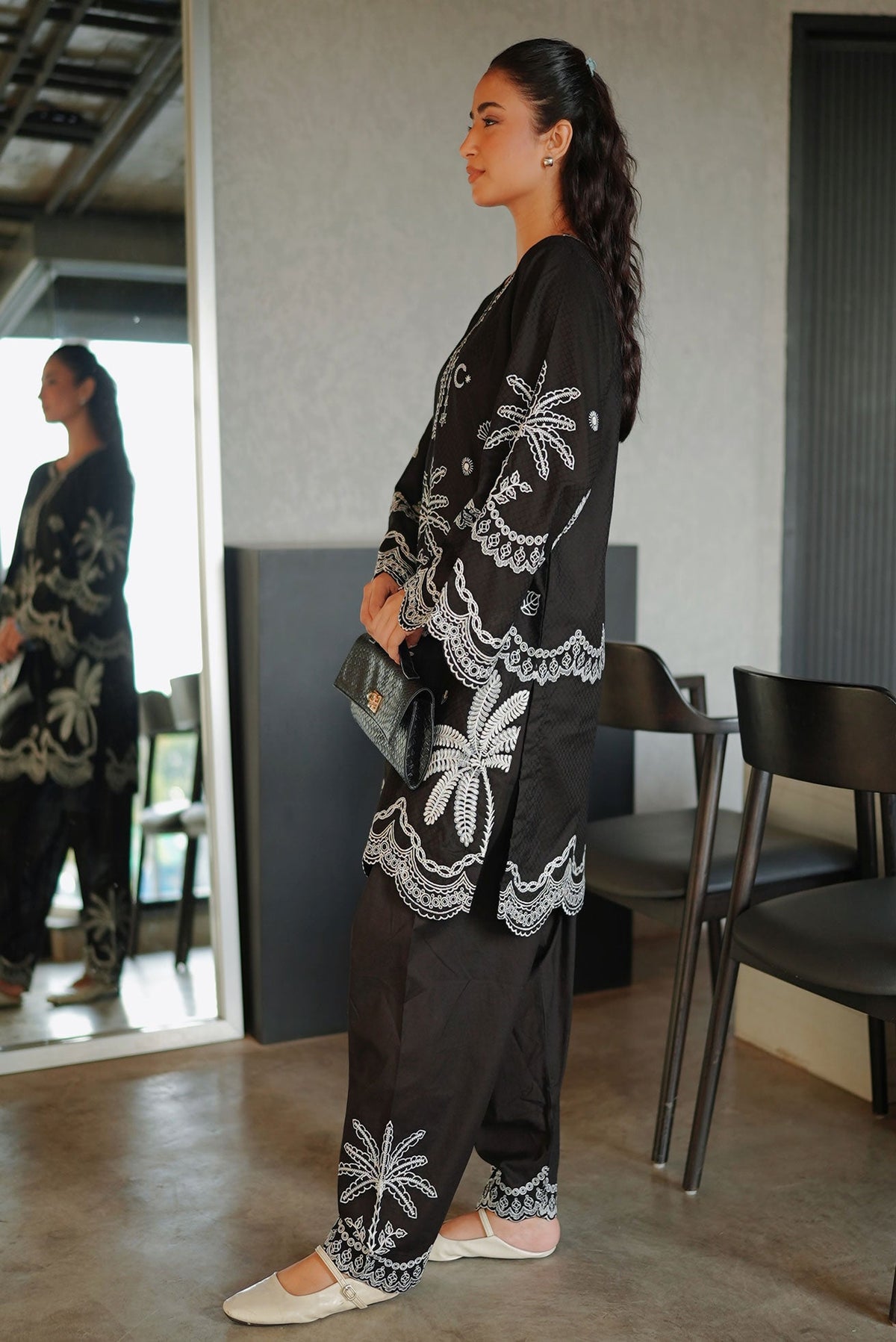 SS26DC-2590 - BLACK - COTTON JACQUARD - 2PCS - EMBROIDERED KURTA WITH TROUSER