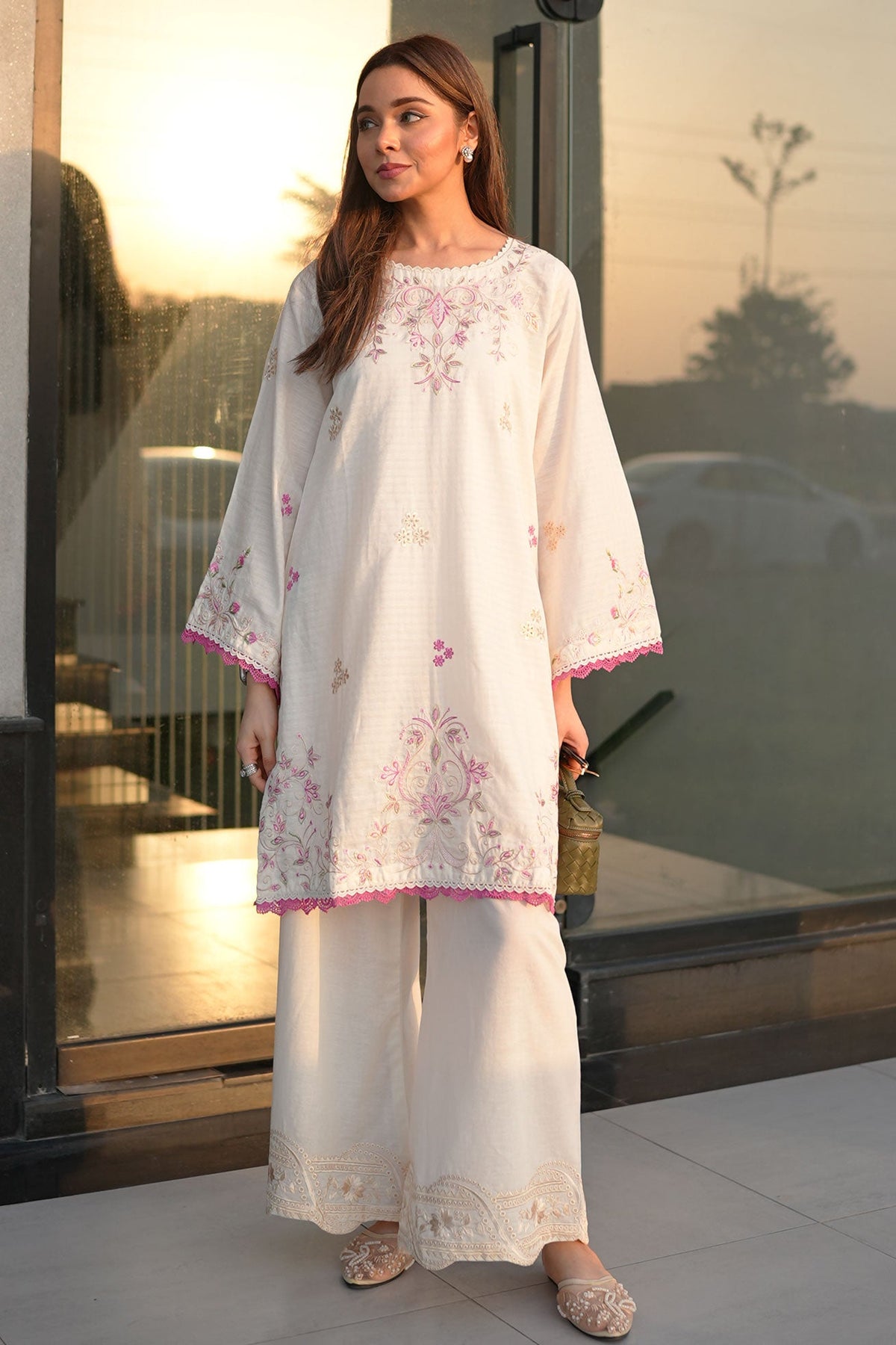 SS26DC-2592 - OFF WHITE - COTTON JACQUARD - 2PCS - EMBROIDERED KURTA WITH TROUSER