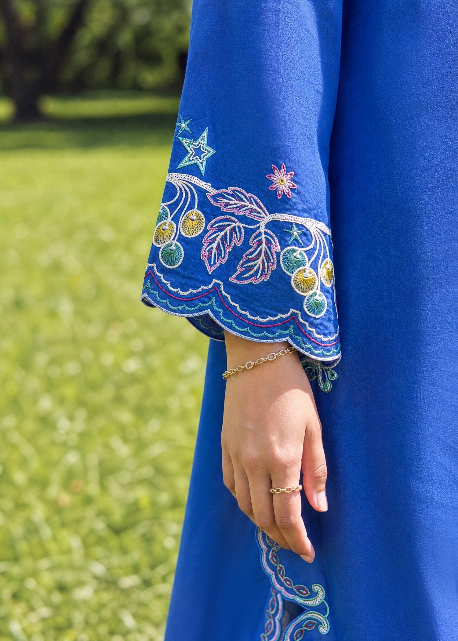 SS26DC-2623 BLUE 2PCS EMBROIDERED KURTA WITH TROUSER