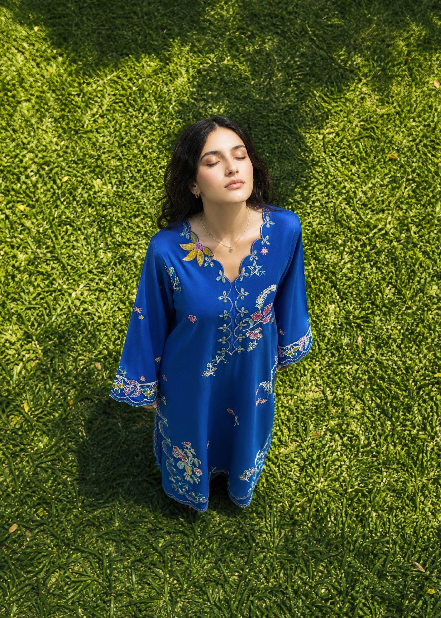 SS26DC-2623 BLUE 2PCS EMBROIDERED KURTA WITH TROUSER