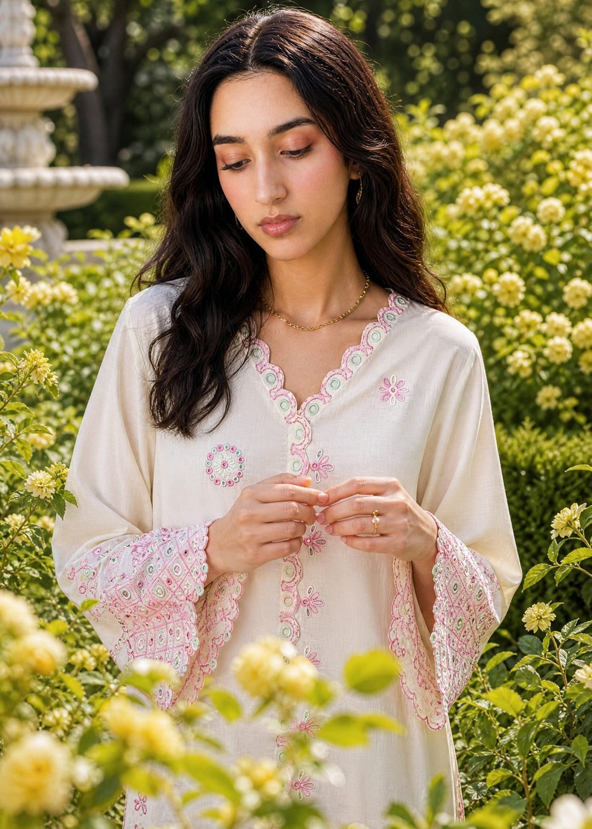 SS26DC-2625 OFF WHITE 2PCS EMBROIDERED KURTA WITH TROUSER