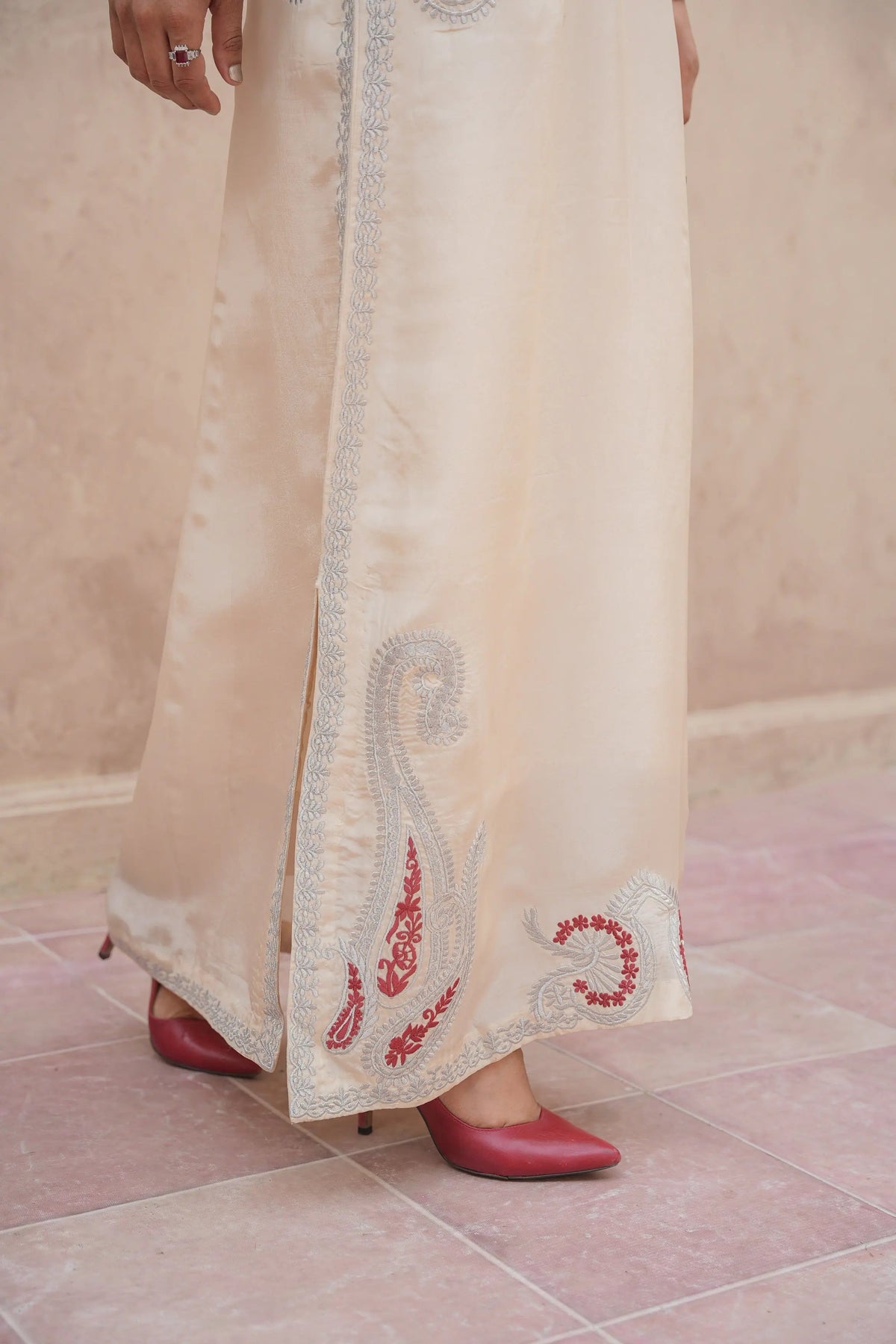 Serene White Kaftan