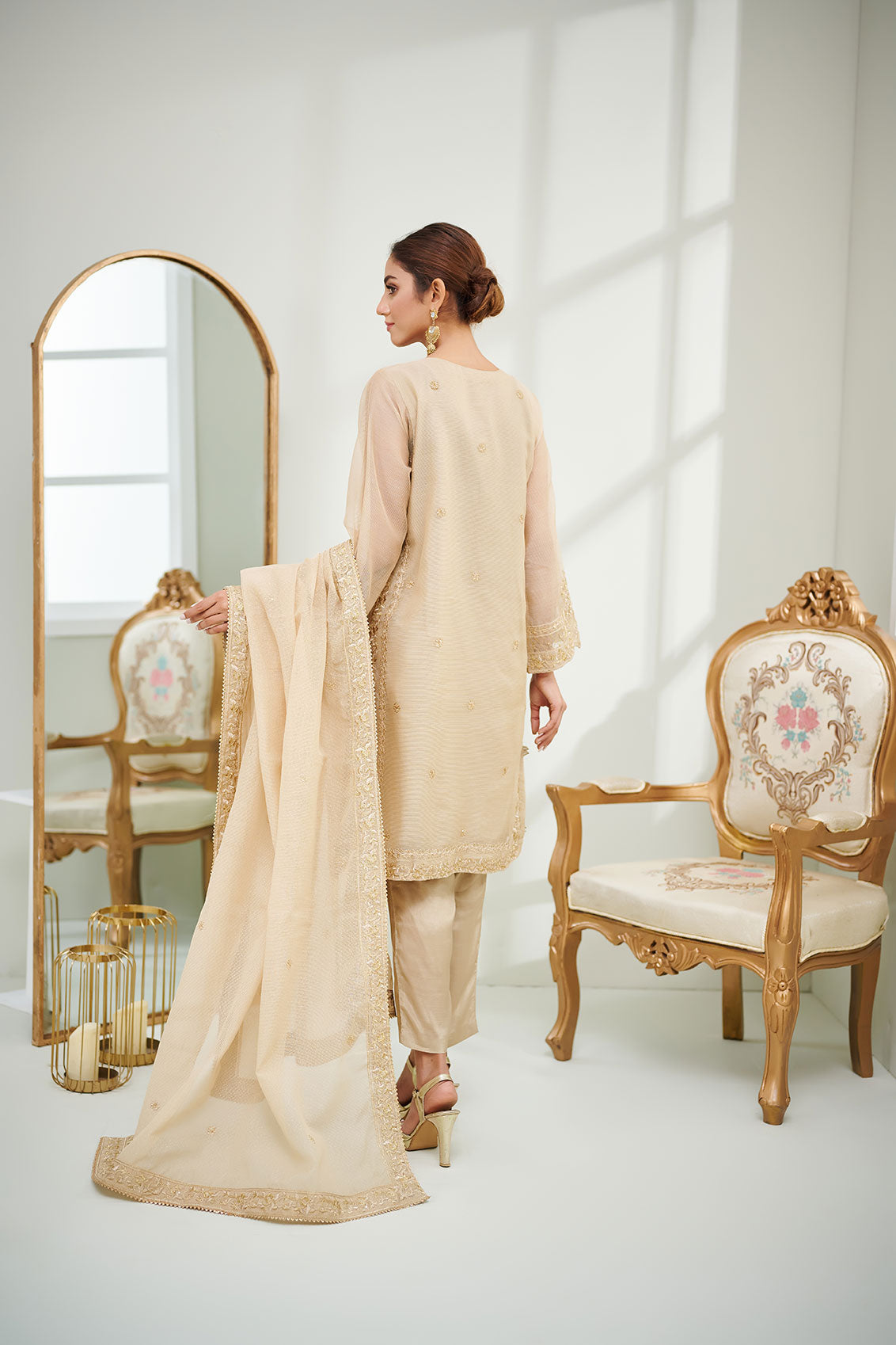 https://cdn.shopify.com/s/files/1/0587/3080/7460/products/DL-0177_4.jpg?v=1736415555