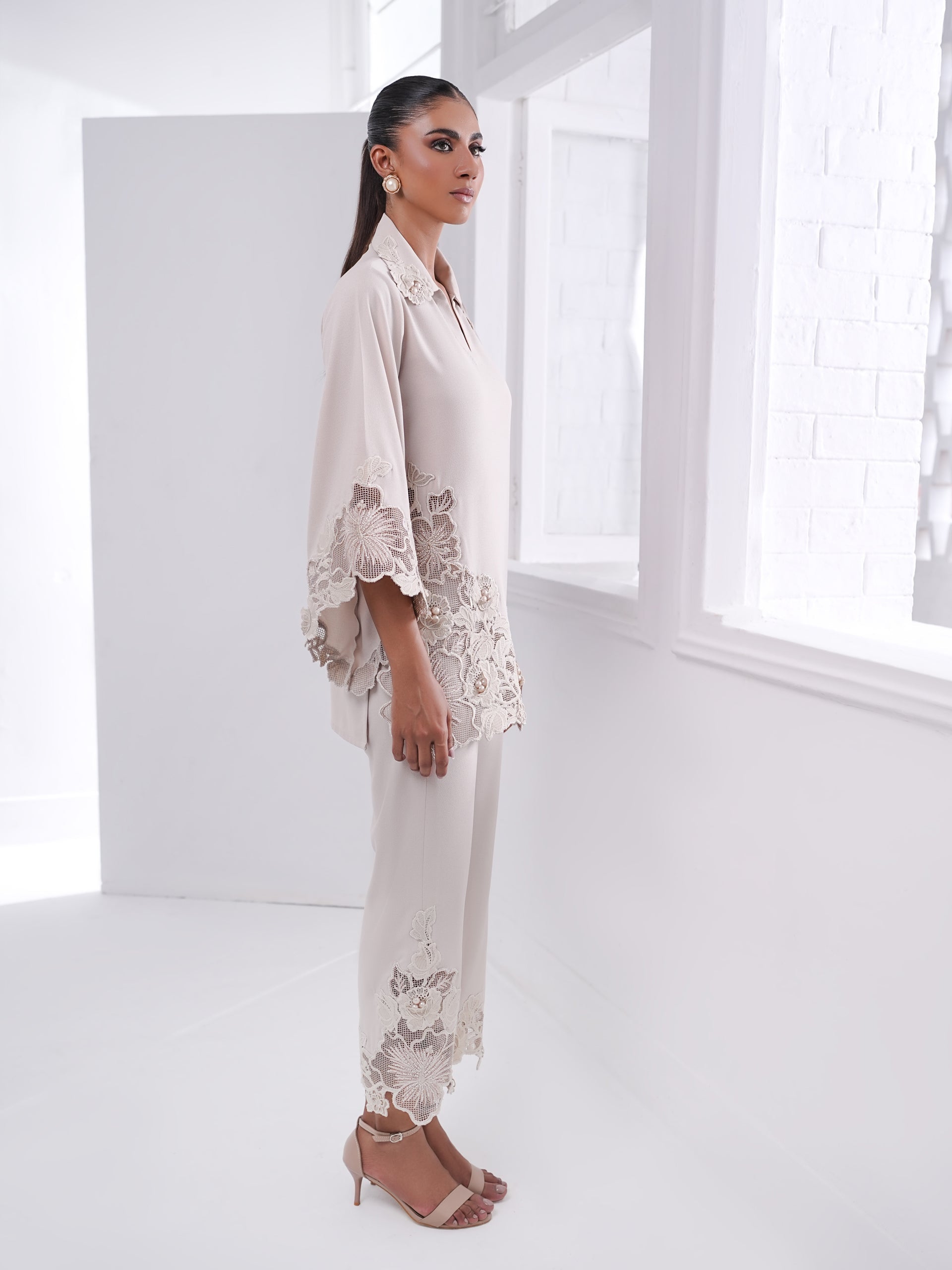 Alvena - Beige