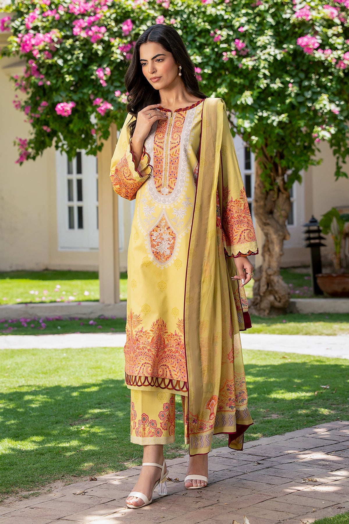 3-PC Unstitched Printed Lawn C-Print Vol 4 CP6-33